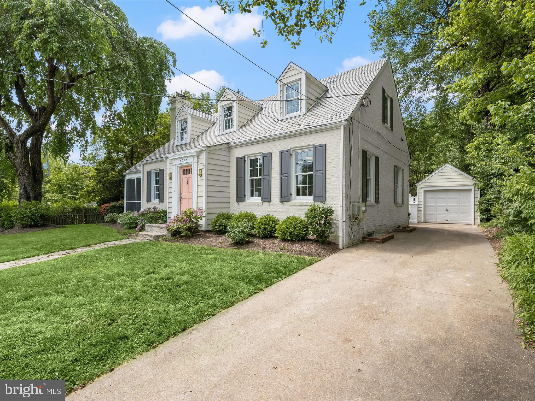 BATTERY PARK - Residential