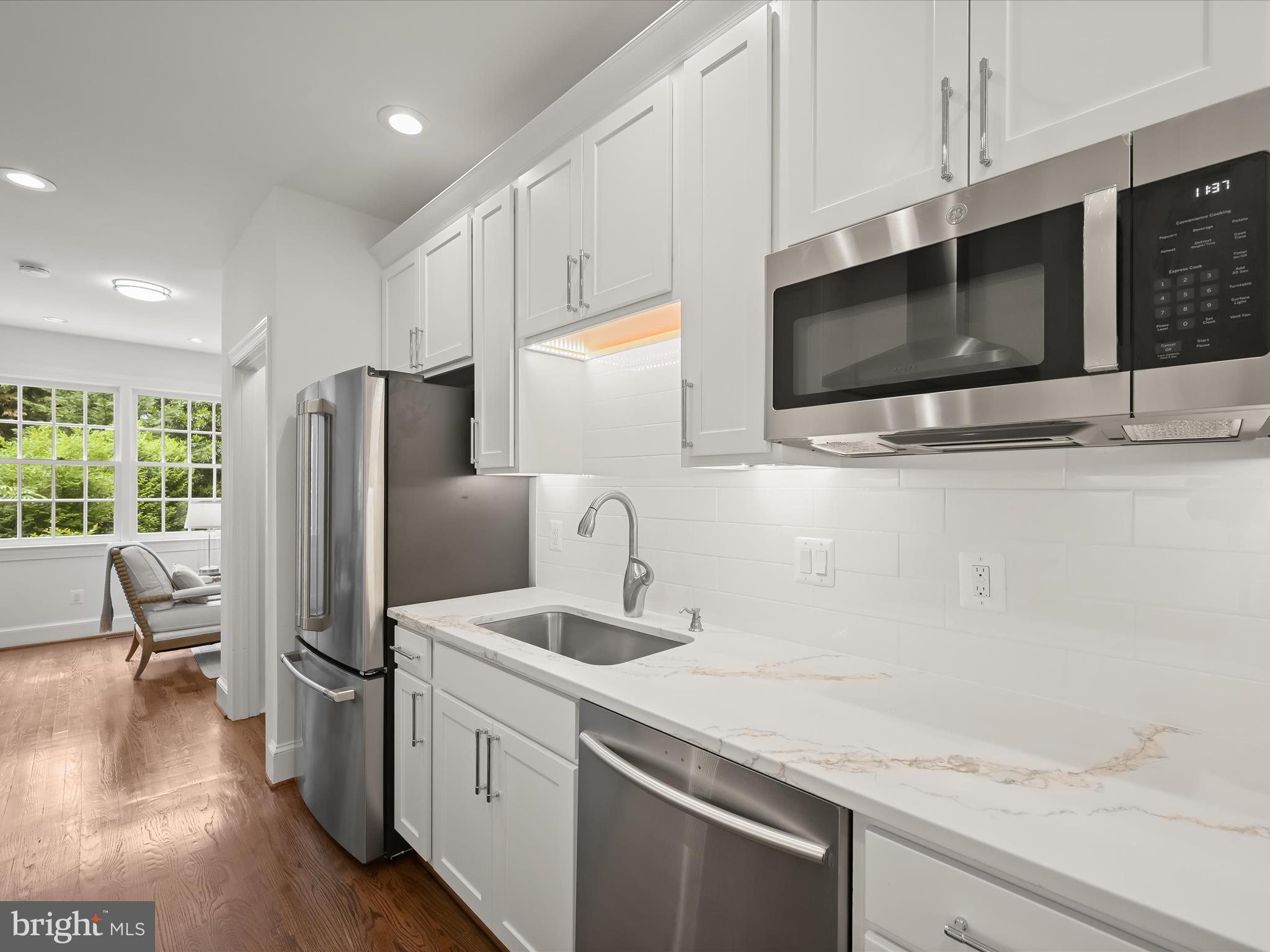 BATTERY PARK - Residential