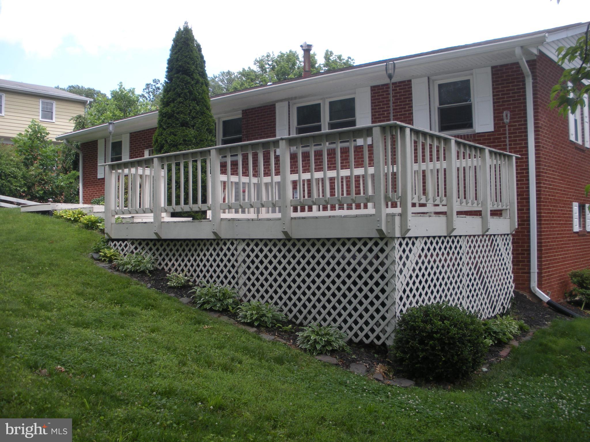 ANNANDALE WOODS - Residential