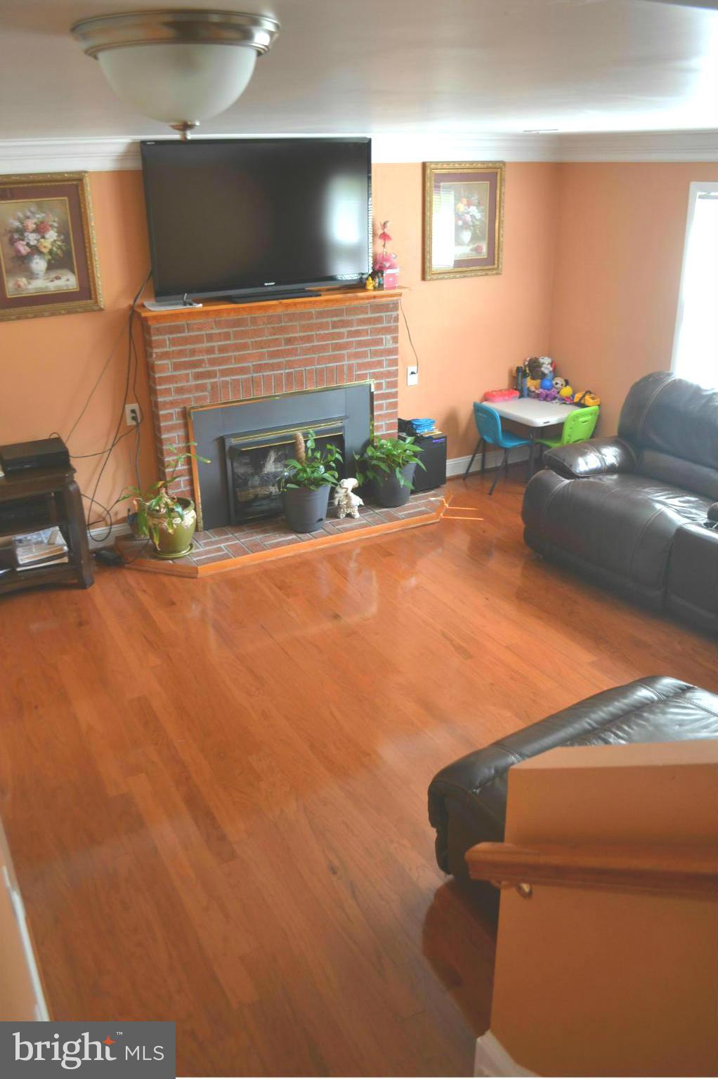 YORKSHIRE ACRES - Residential