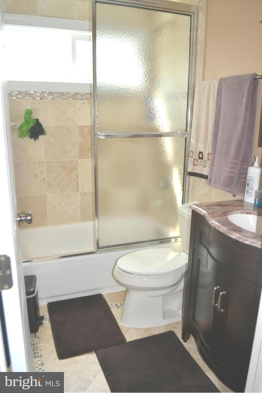 YORKSHIRE ACRES - Residential