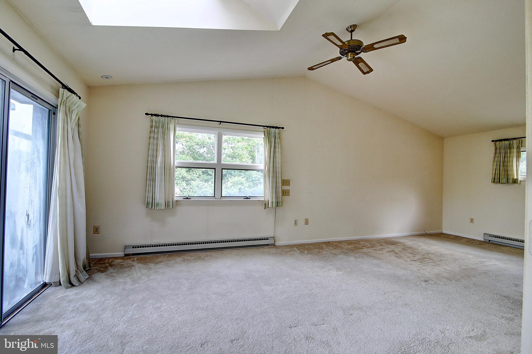 SHANNONDALE - Residential