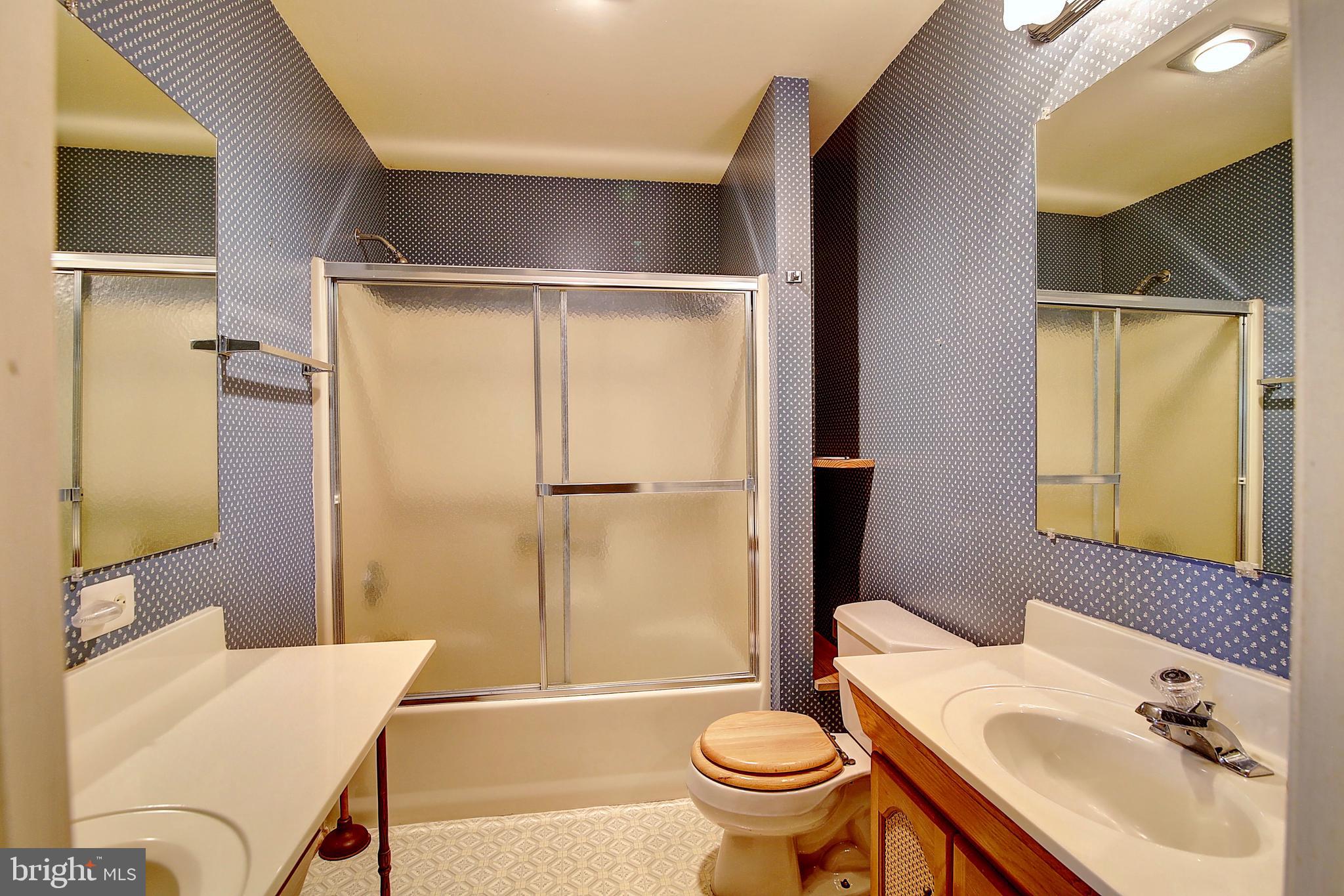 SHANNONDALE - Residential