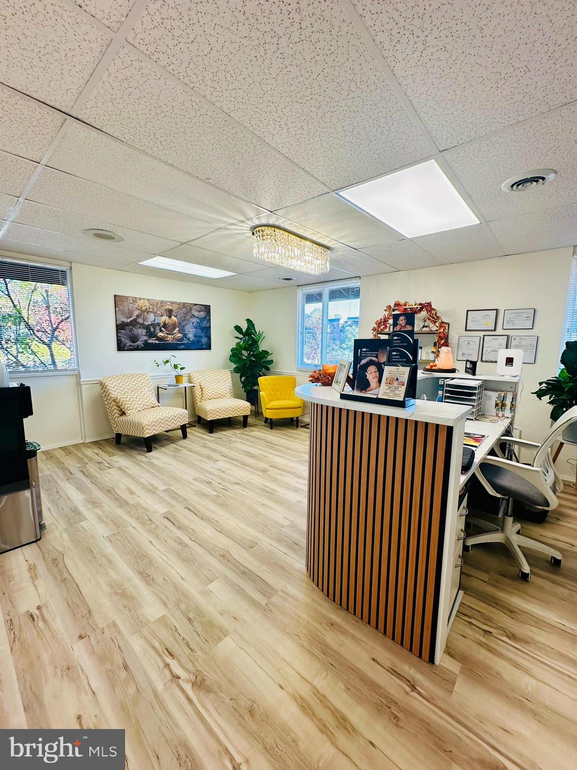 DOGWOOD - Commercial Sale