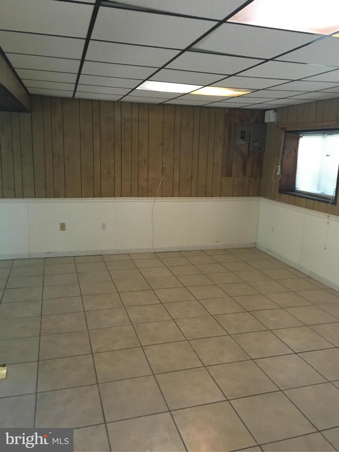 STEVENS FOREST - Residential Lease