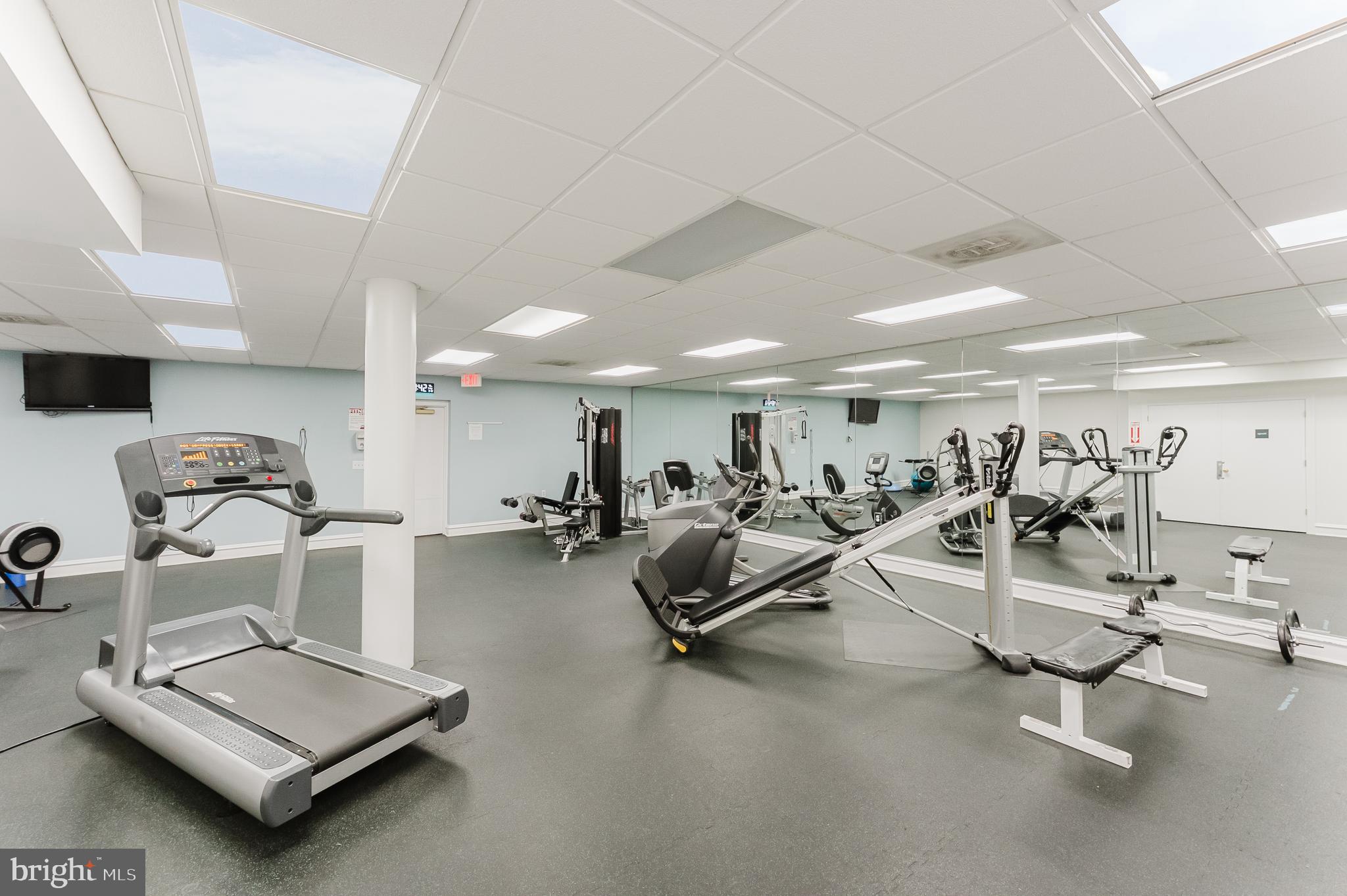 SAVOY PARK CONDOMINIUMS - Residential