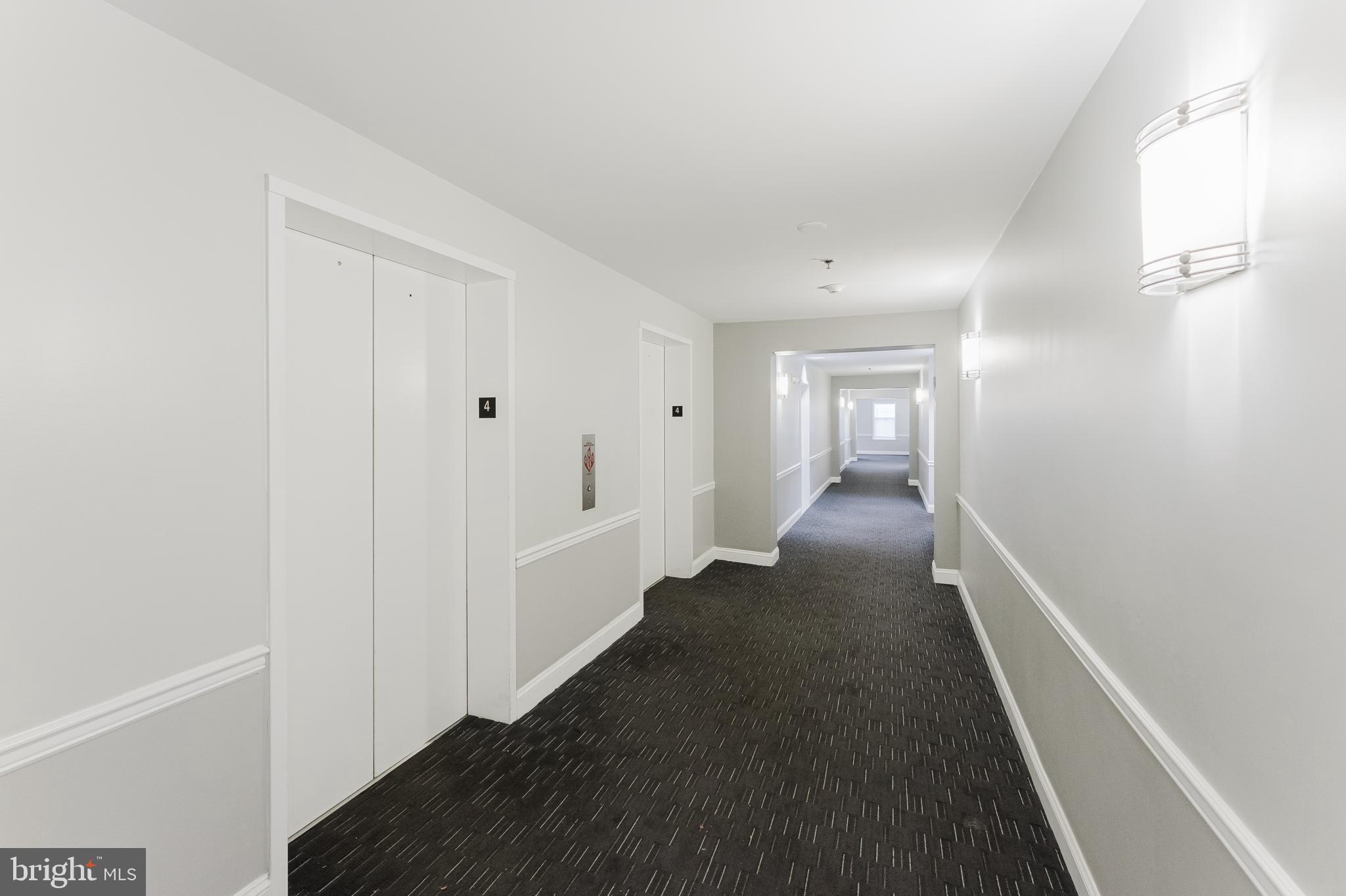 SAVOY PARK CONDOMINIUMS - Residential