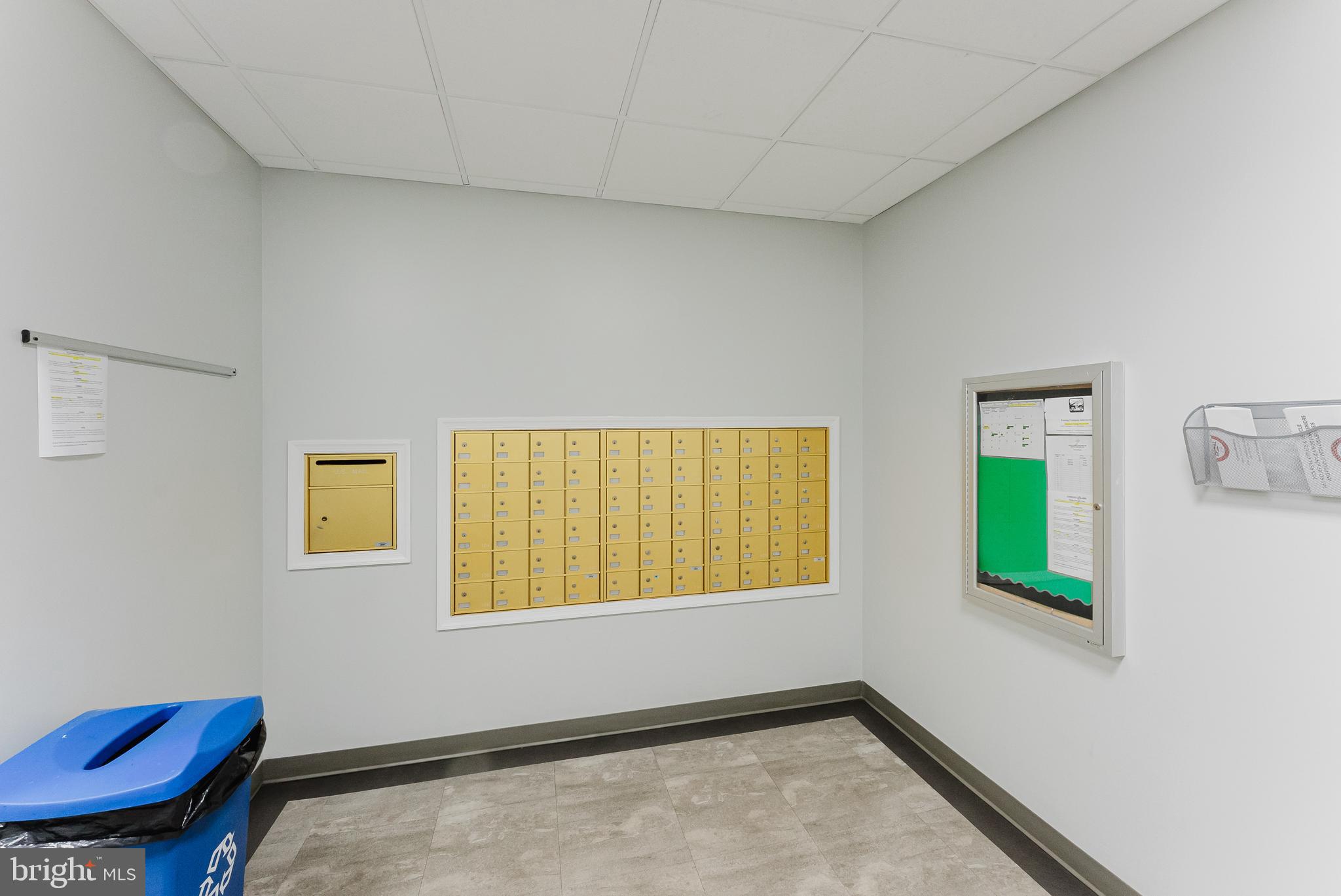 SAVOY PARK CONDOMINIUMS - Residential