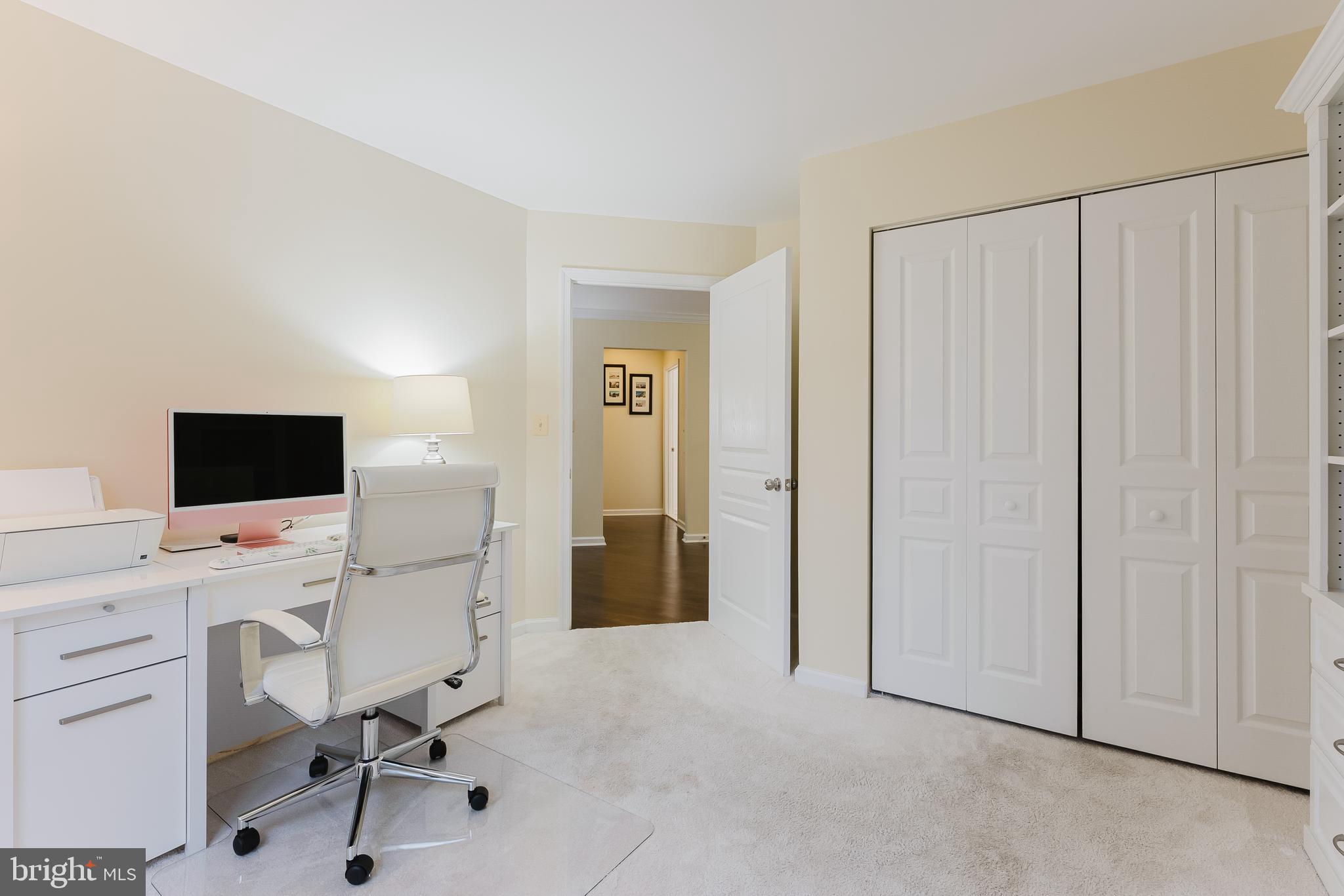 SAVOY PARK CONDOMINIUMS - Residential