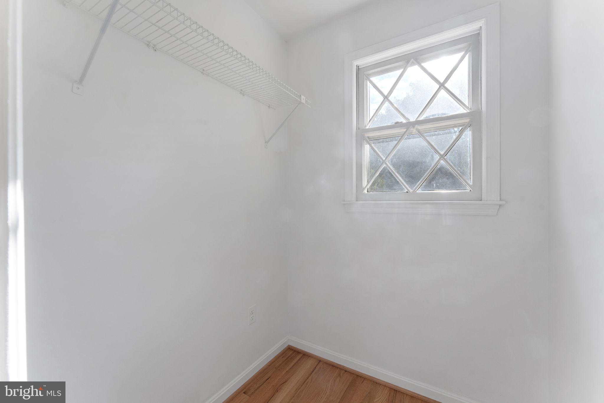 FOREST VILLA WOODS - Residential