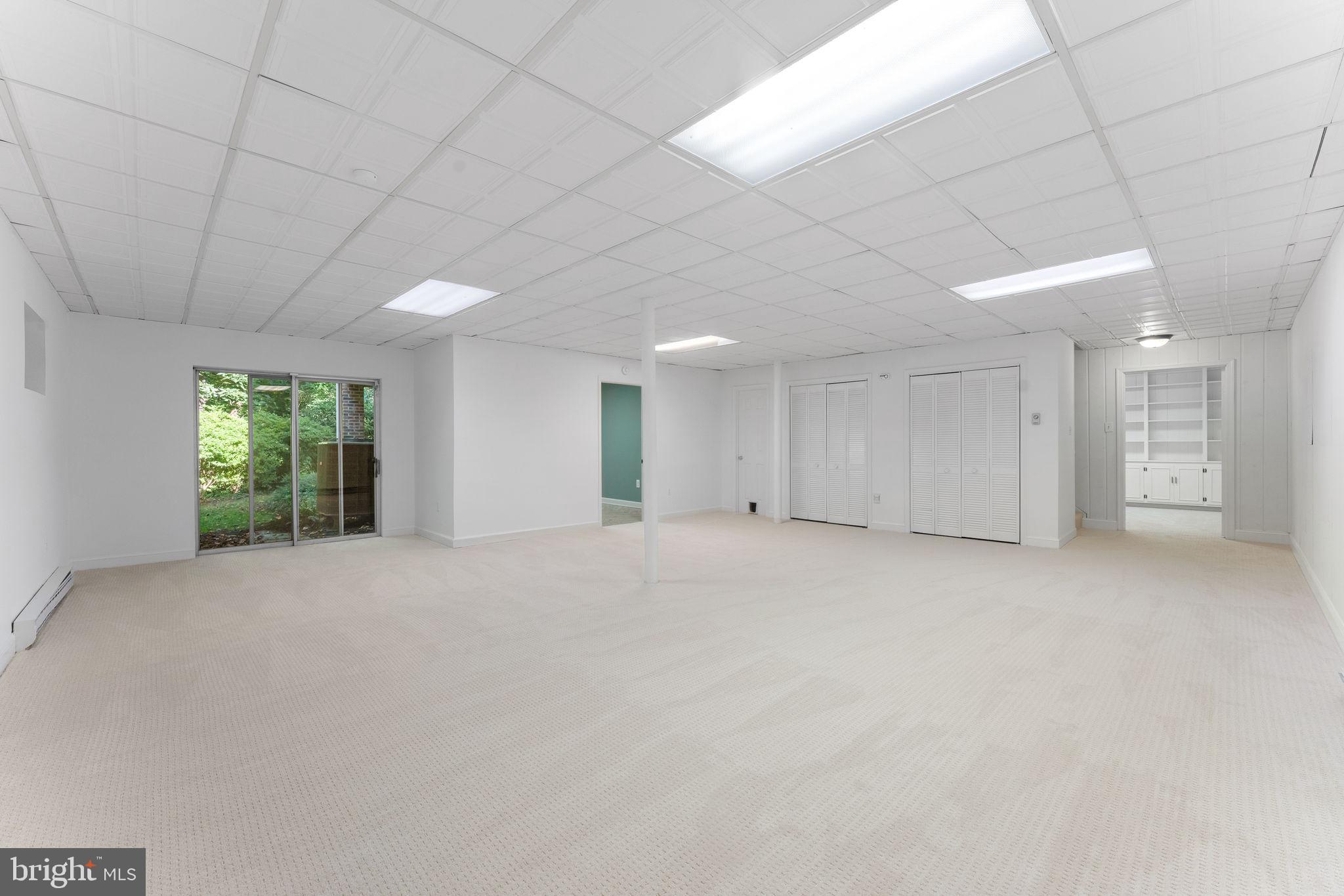 FOREST VILLA WOODS - Residential