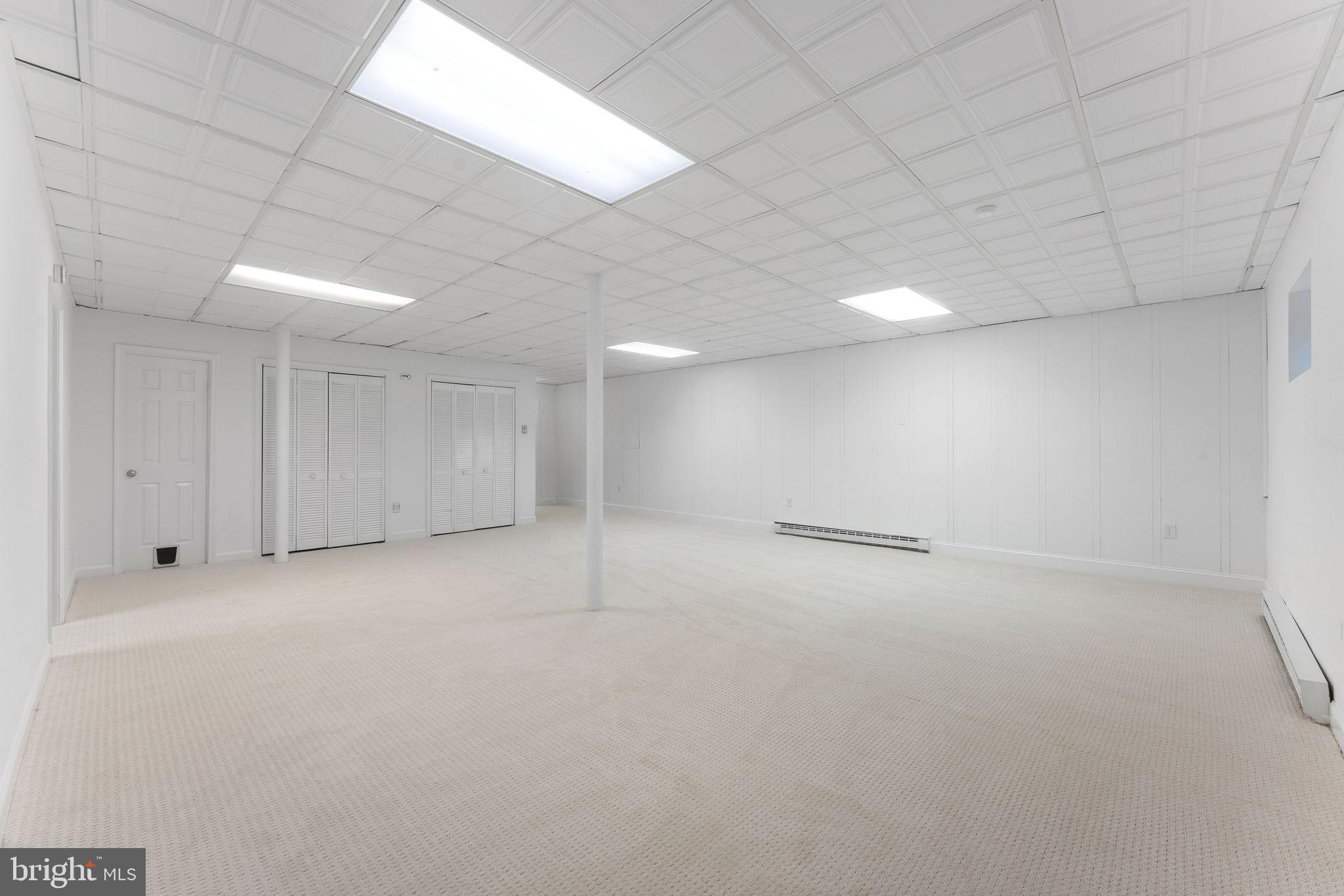 FOREST VILLA WOODS - Residential