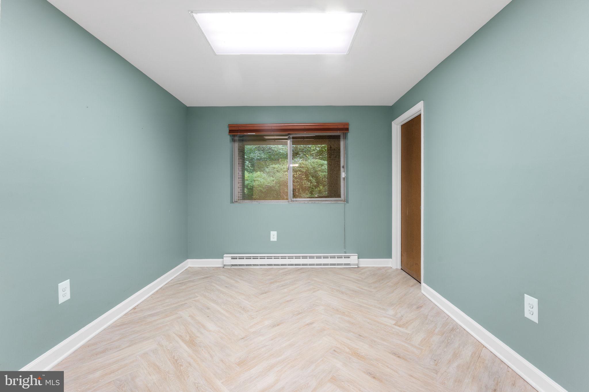 FOREST VILLA WOODS - Residential