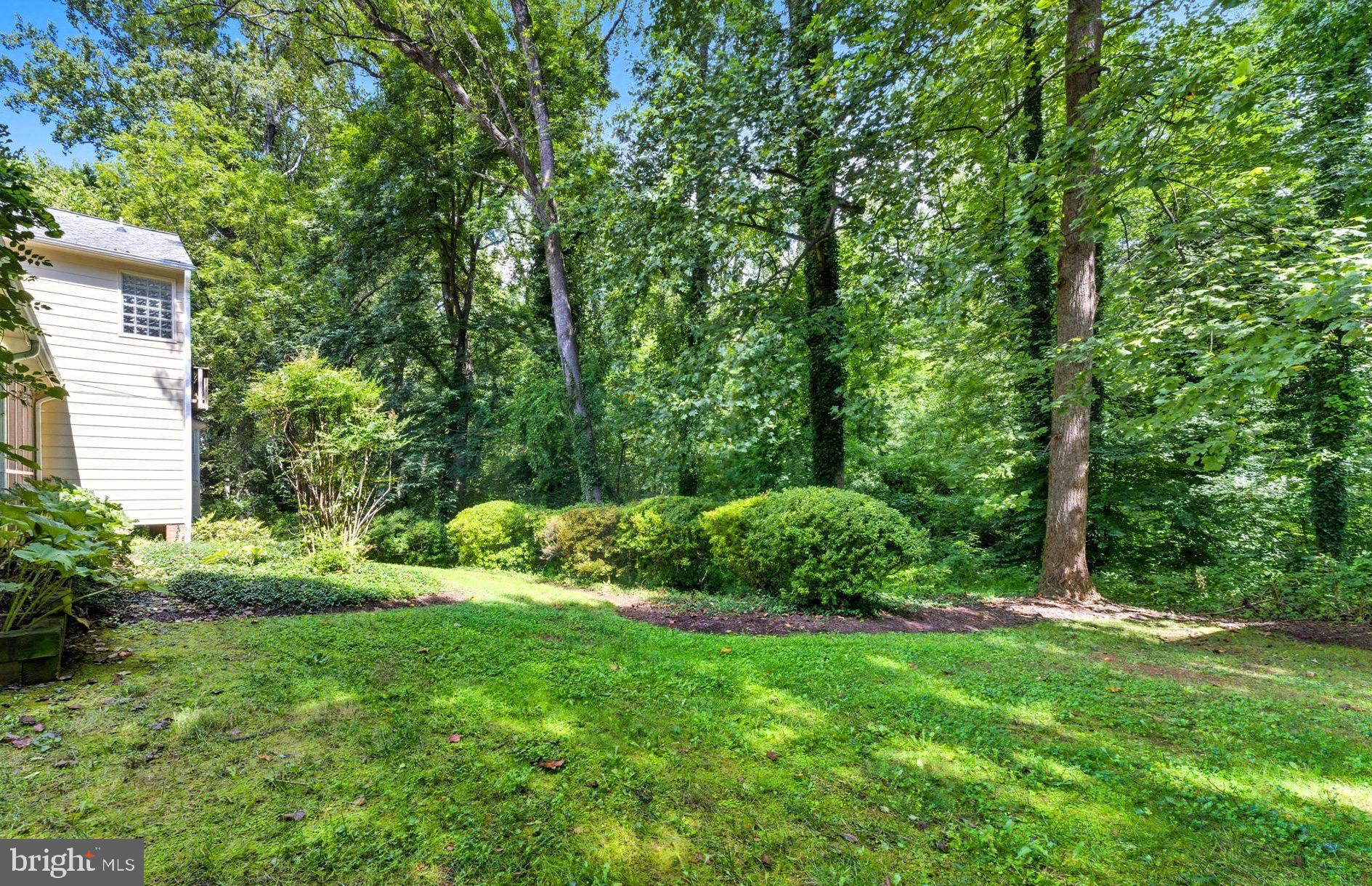 FOREST VILLA WOODS - Residential