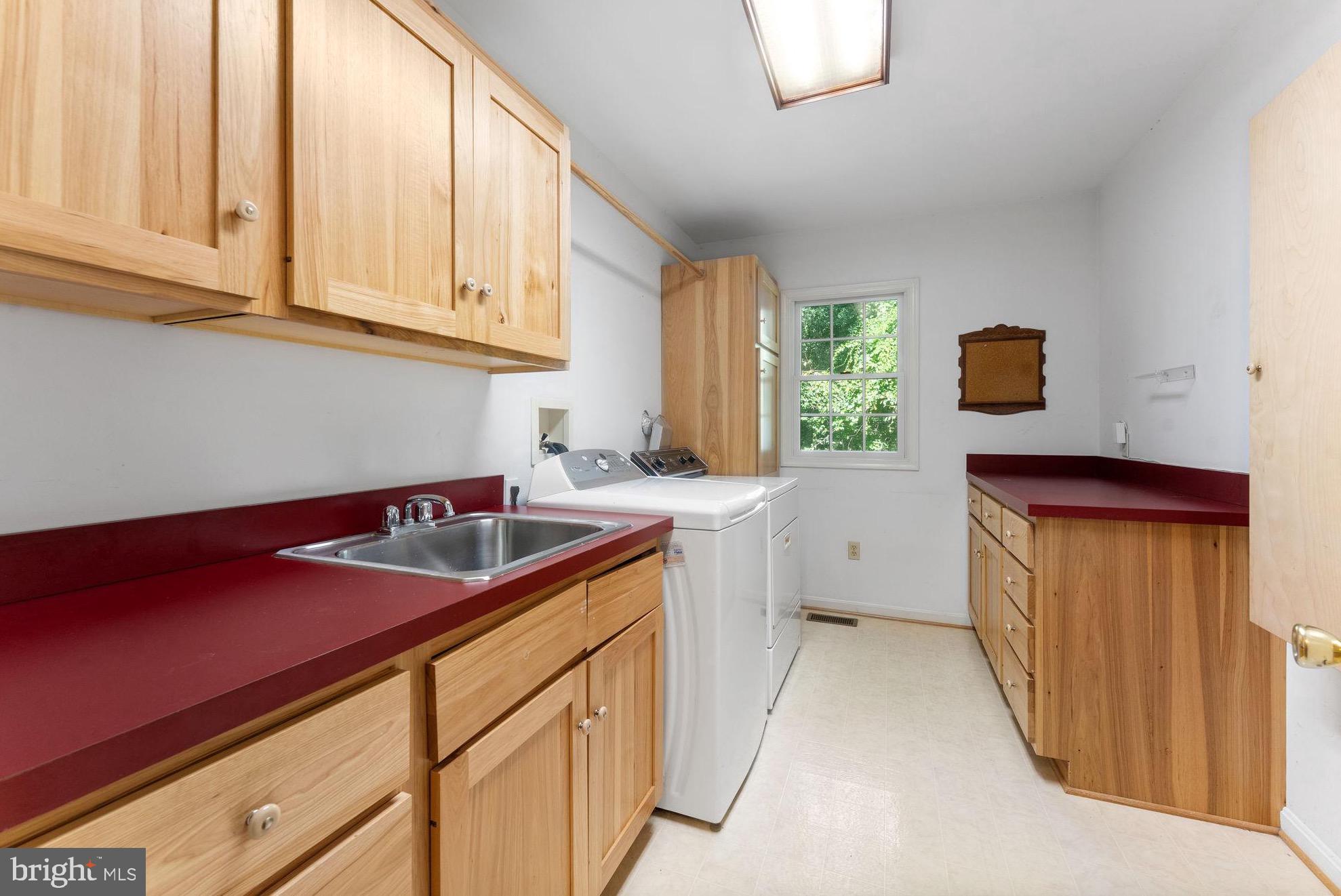 FOREST VILLA WOODS - Residential