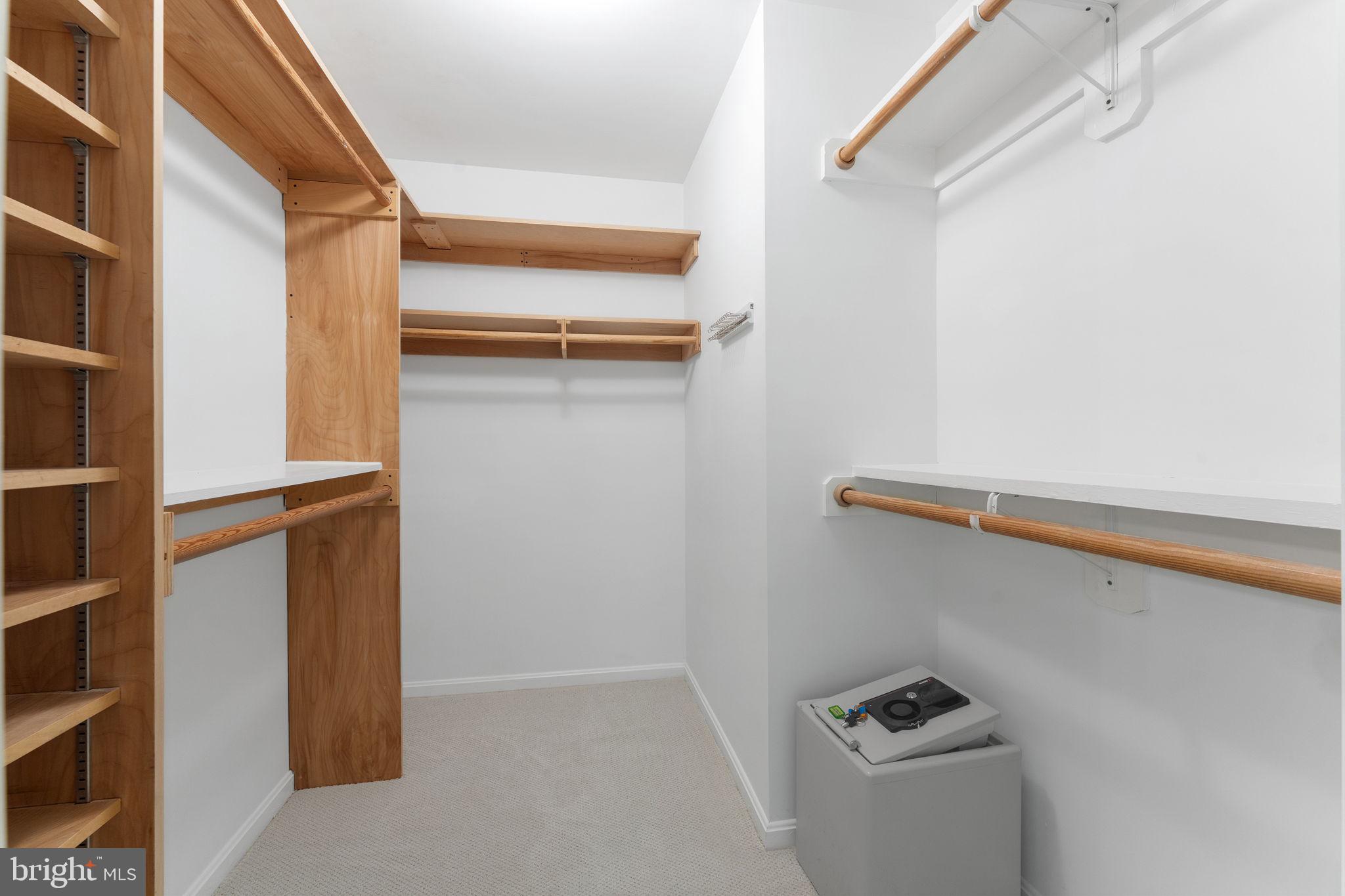 FOREST VILLA WOODS - Residential