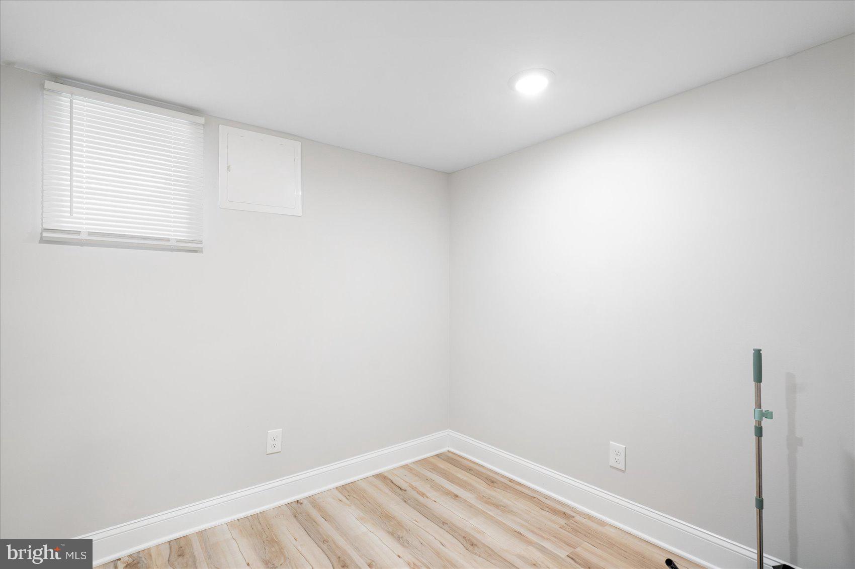 GREENSPRING - Residential