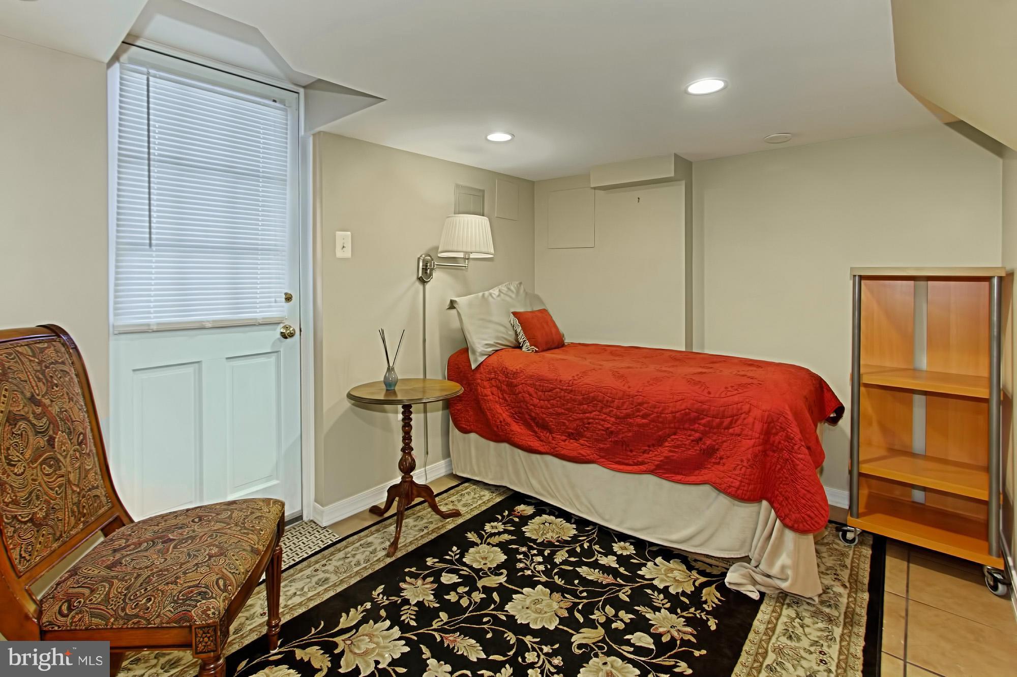 LACEY FOREST - Residential