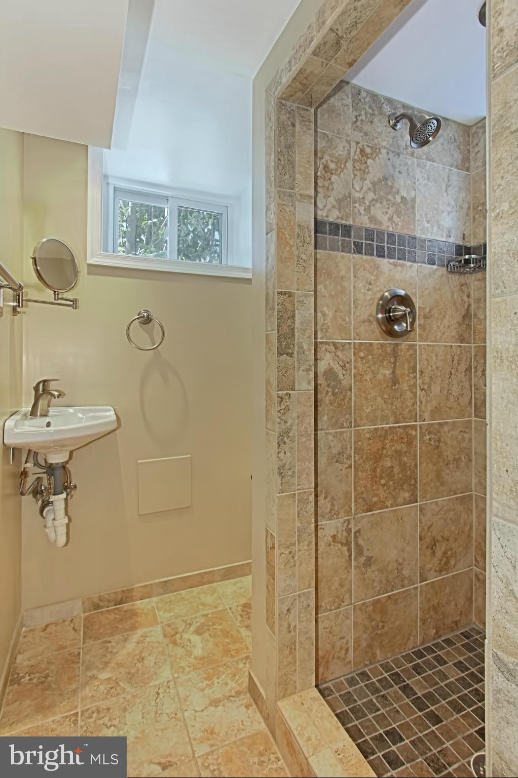 LACEY FOREST - Residential