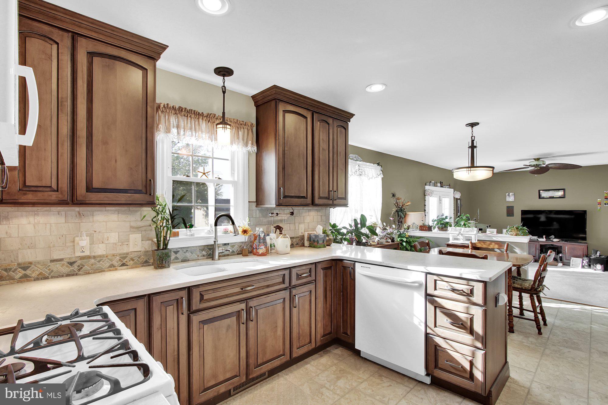 MANCHESTER - Residential