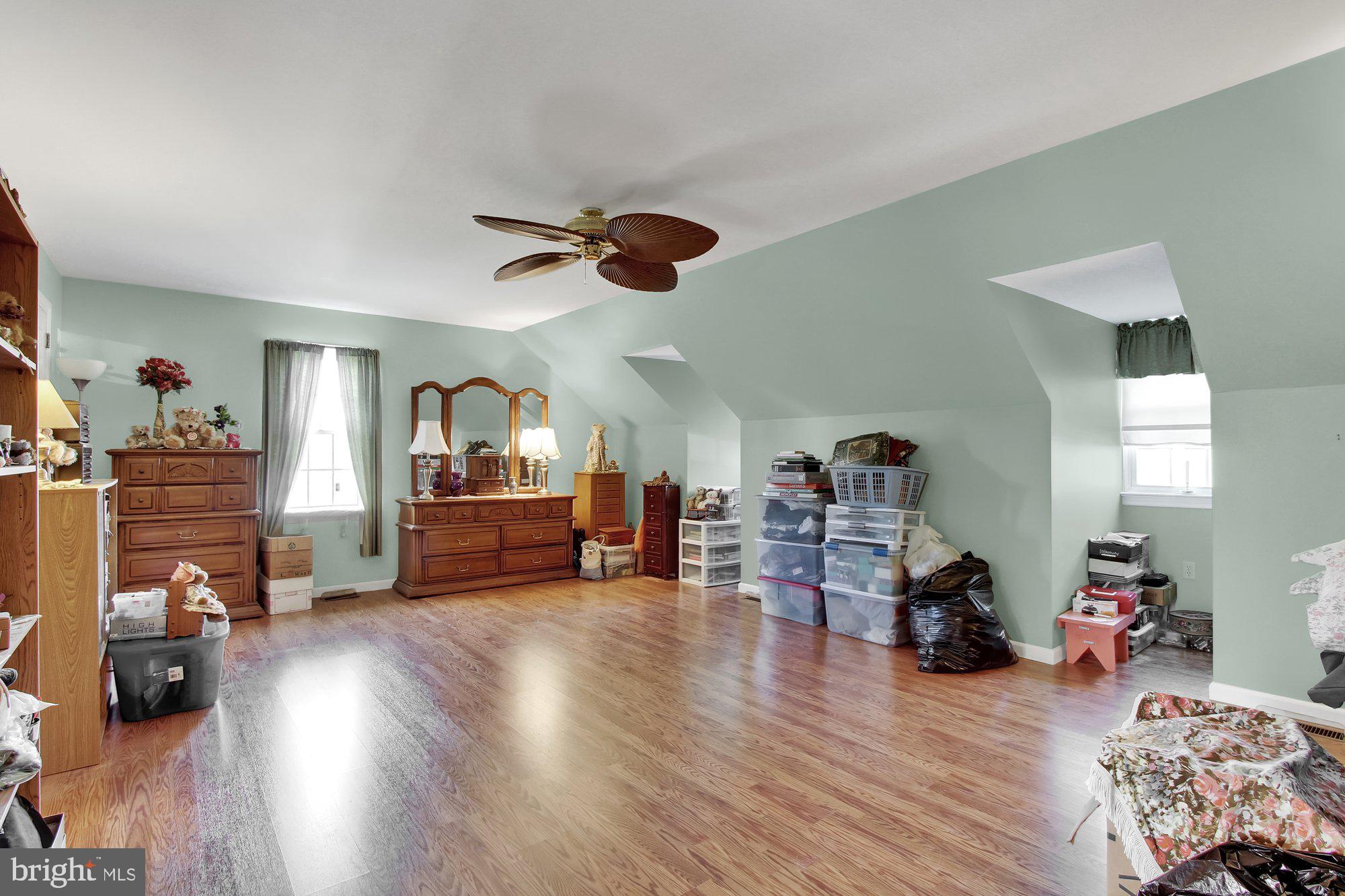 MANCHESTER - Residential