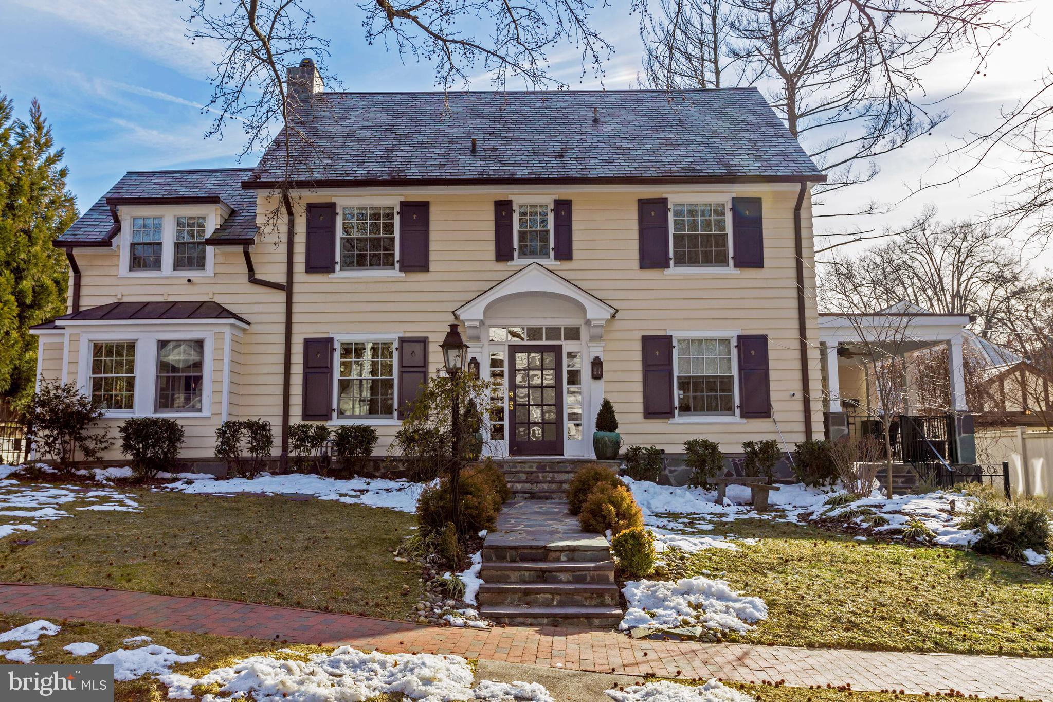 CHEVY CHASE - Residential