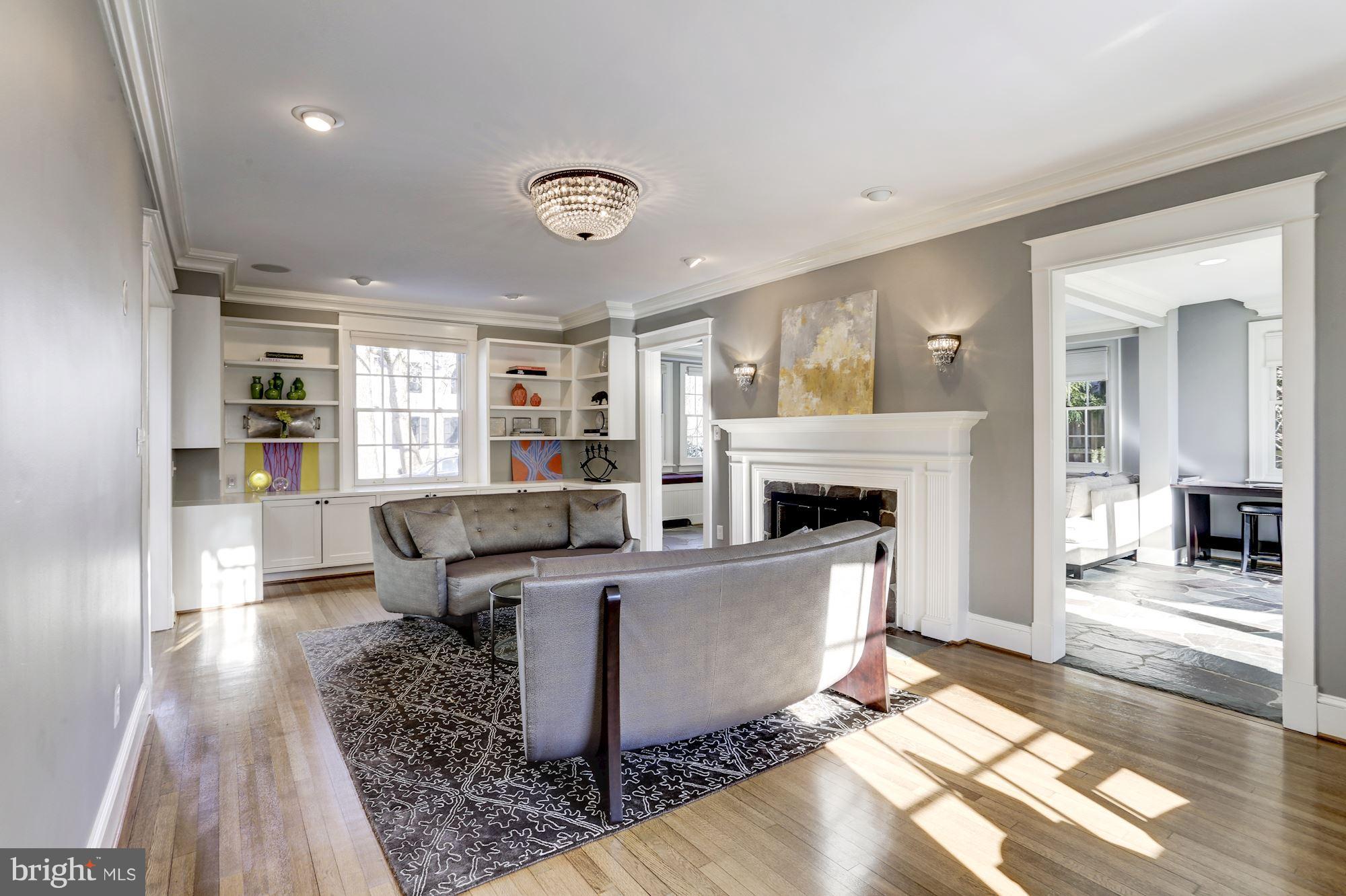 CHEVY CHASE - Residential