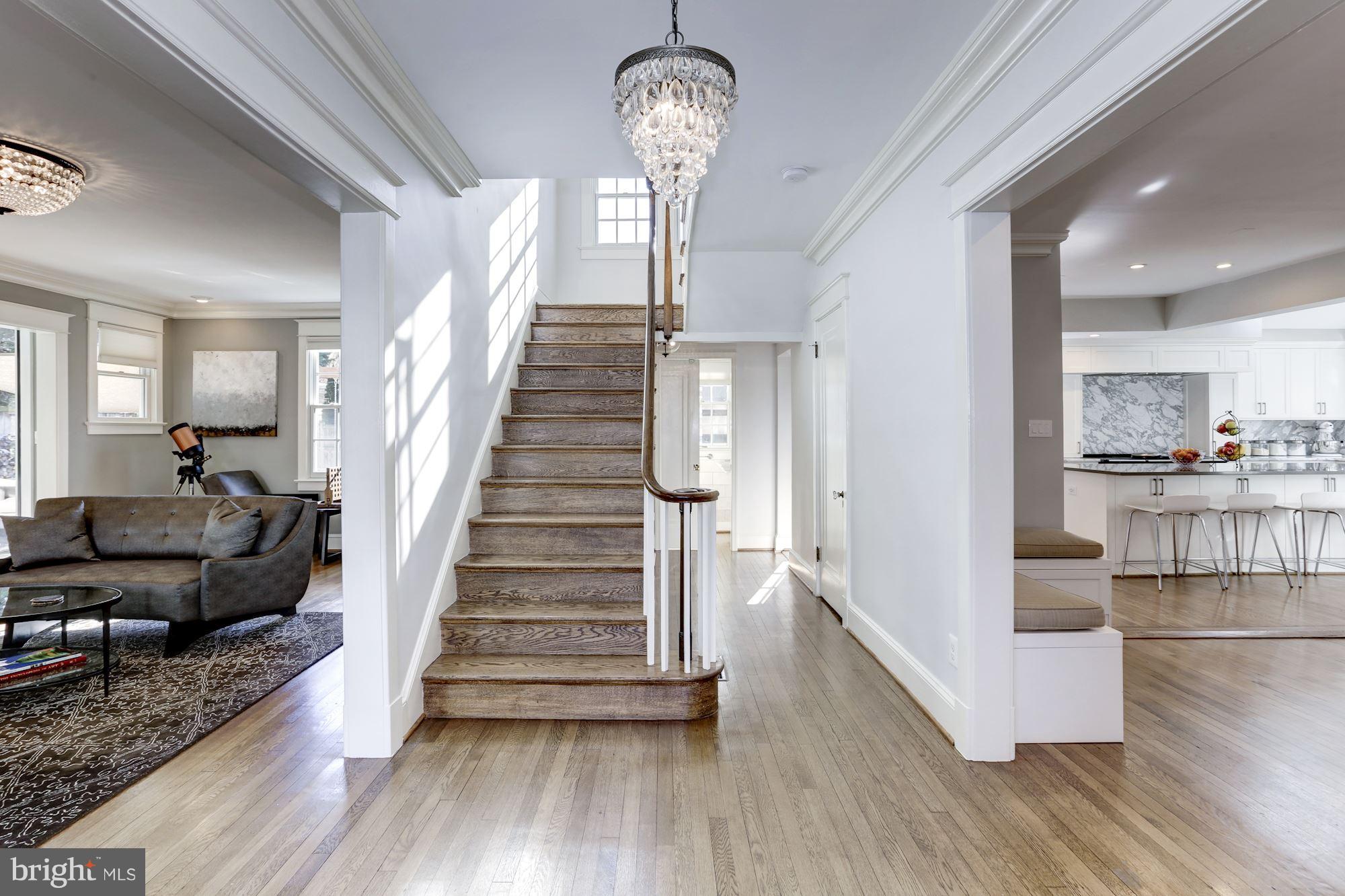 CHEVY CHASE - Residential