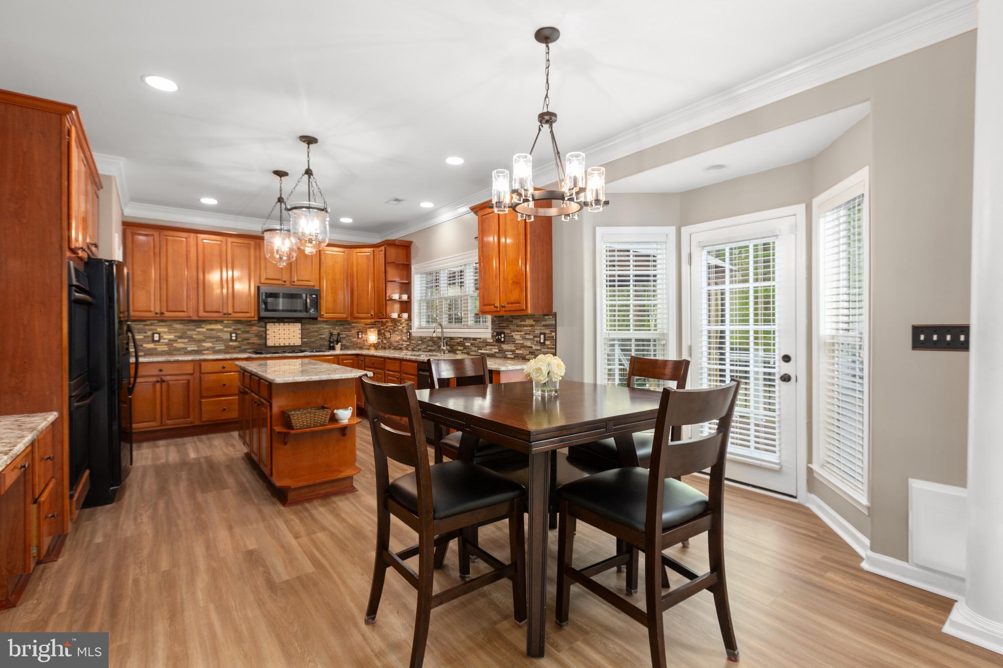 AUSTIN RIDGE - Residential