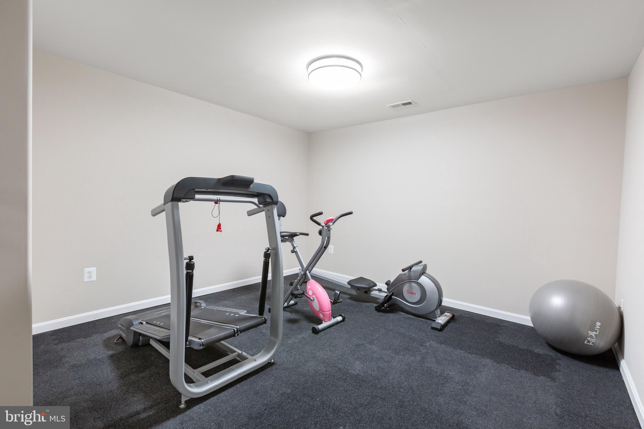 AUSTIN RIDGE - Residential