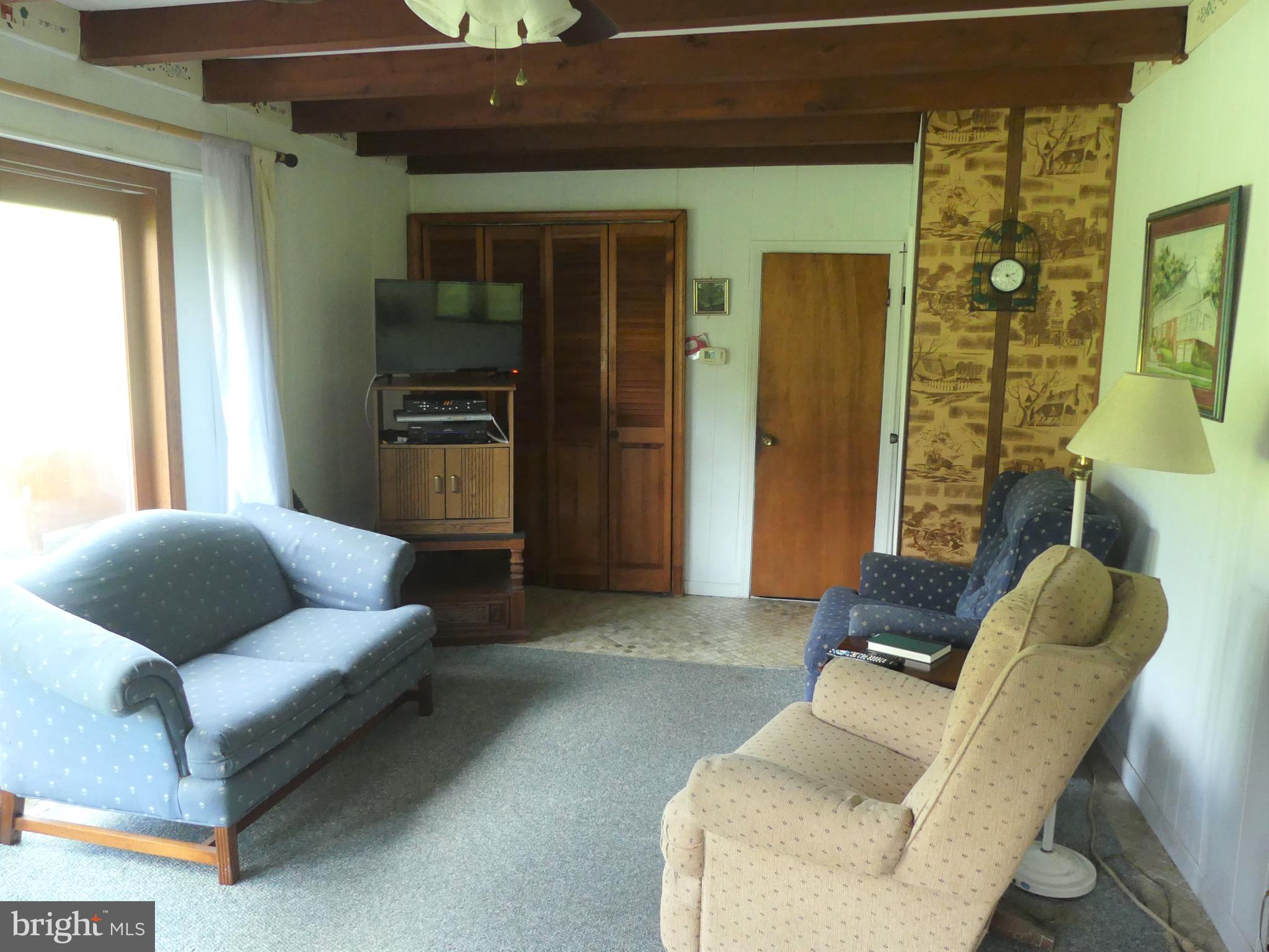 PALOMINO FARMS - Residential