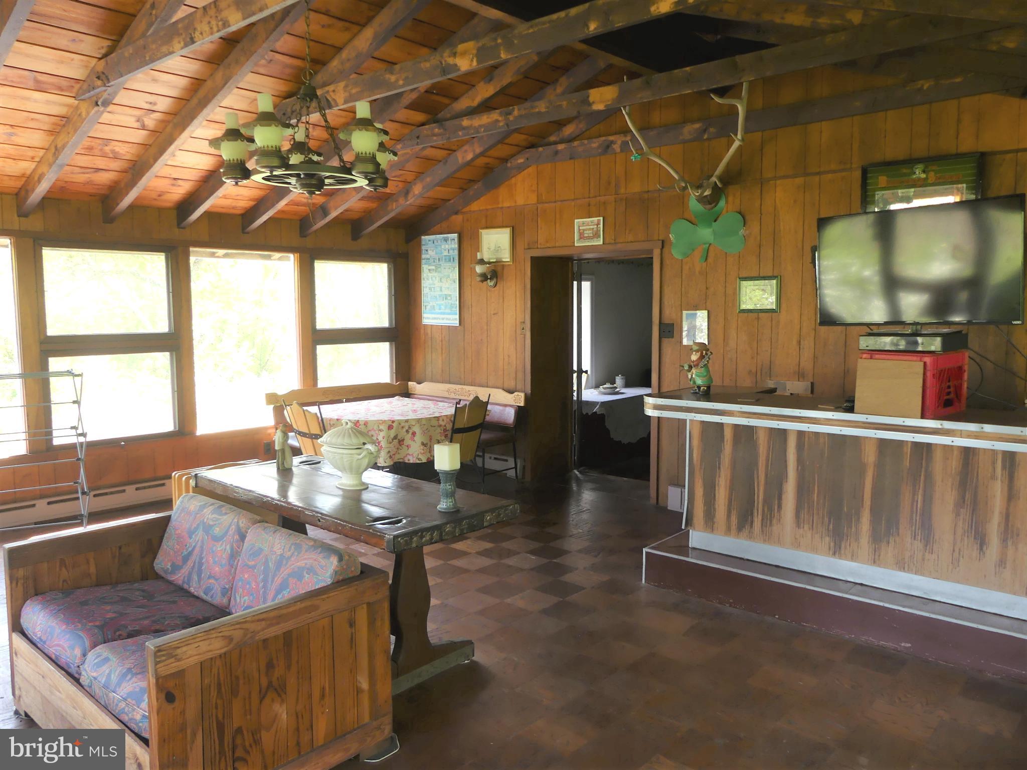 PALOMINO FARMS - Residential