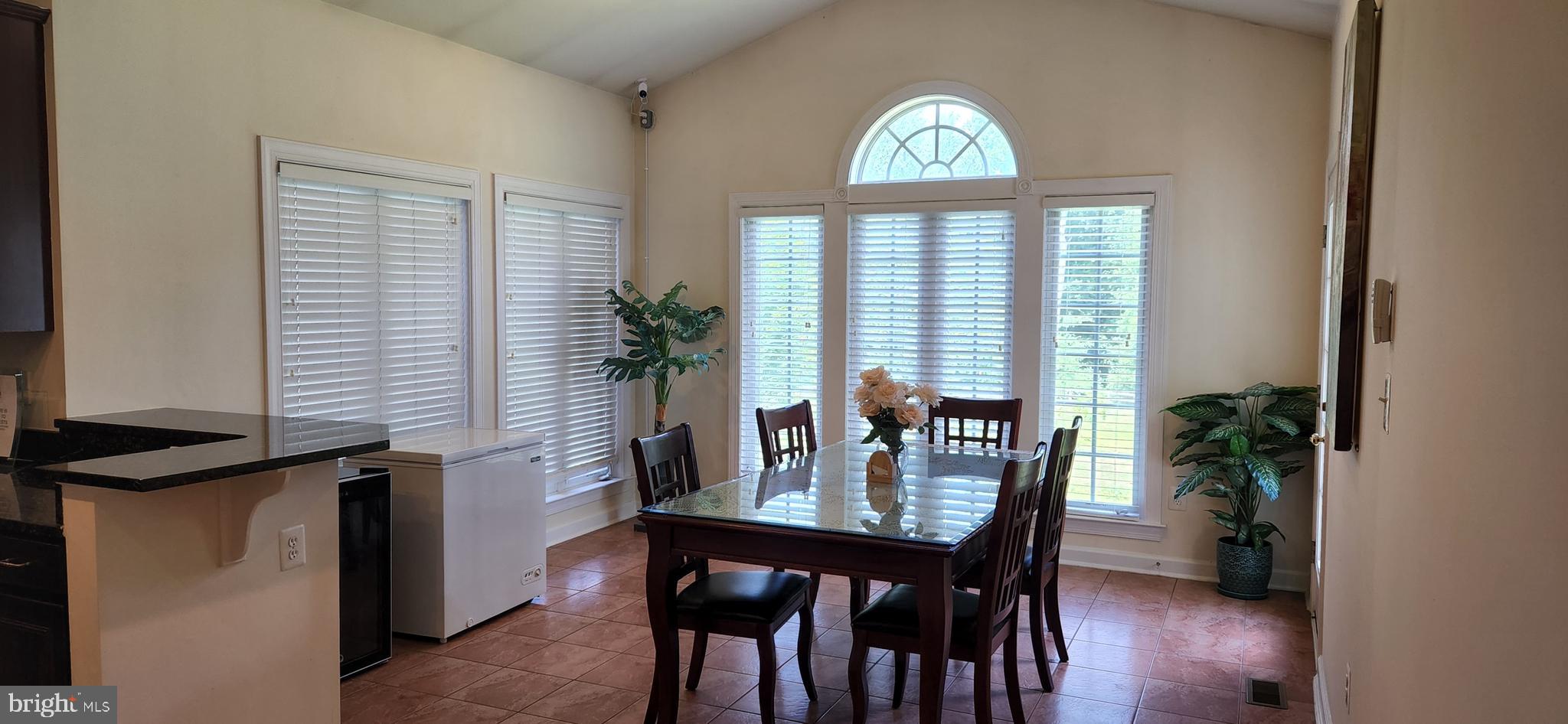 VILLAGES OF DORCHESTER - Residential Lease