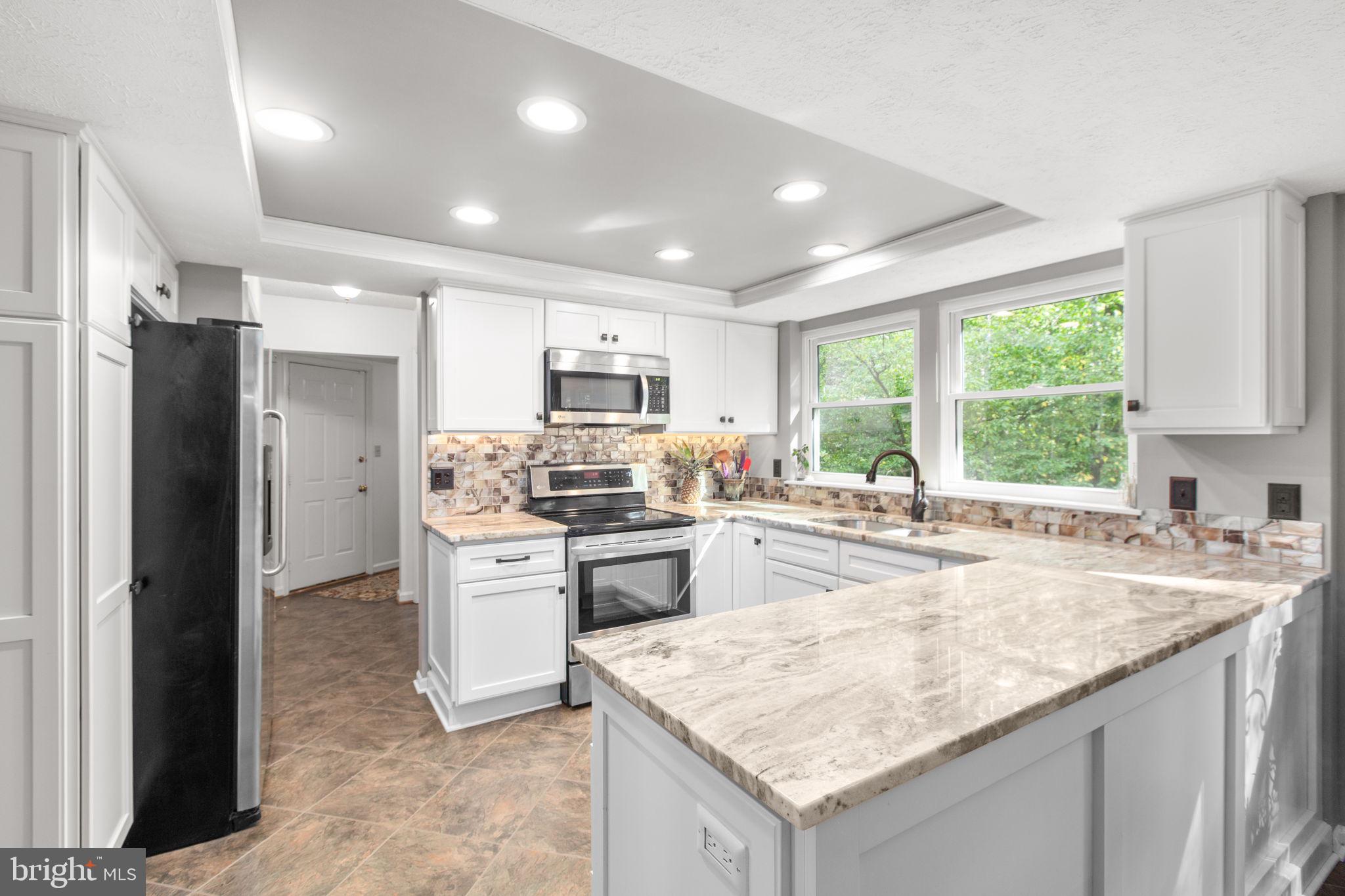 SETTLERS LANDING - Residential