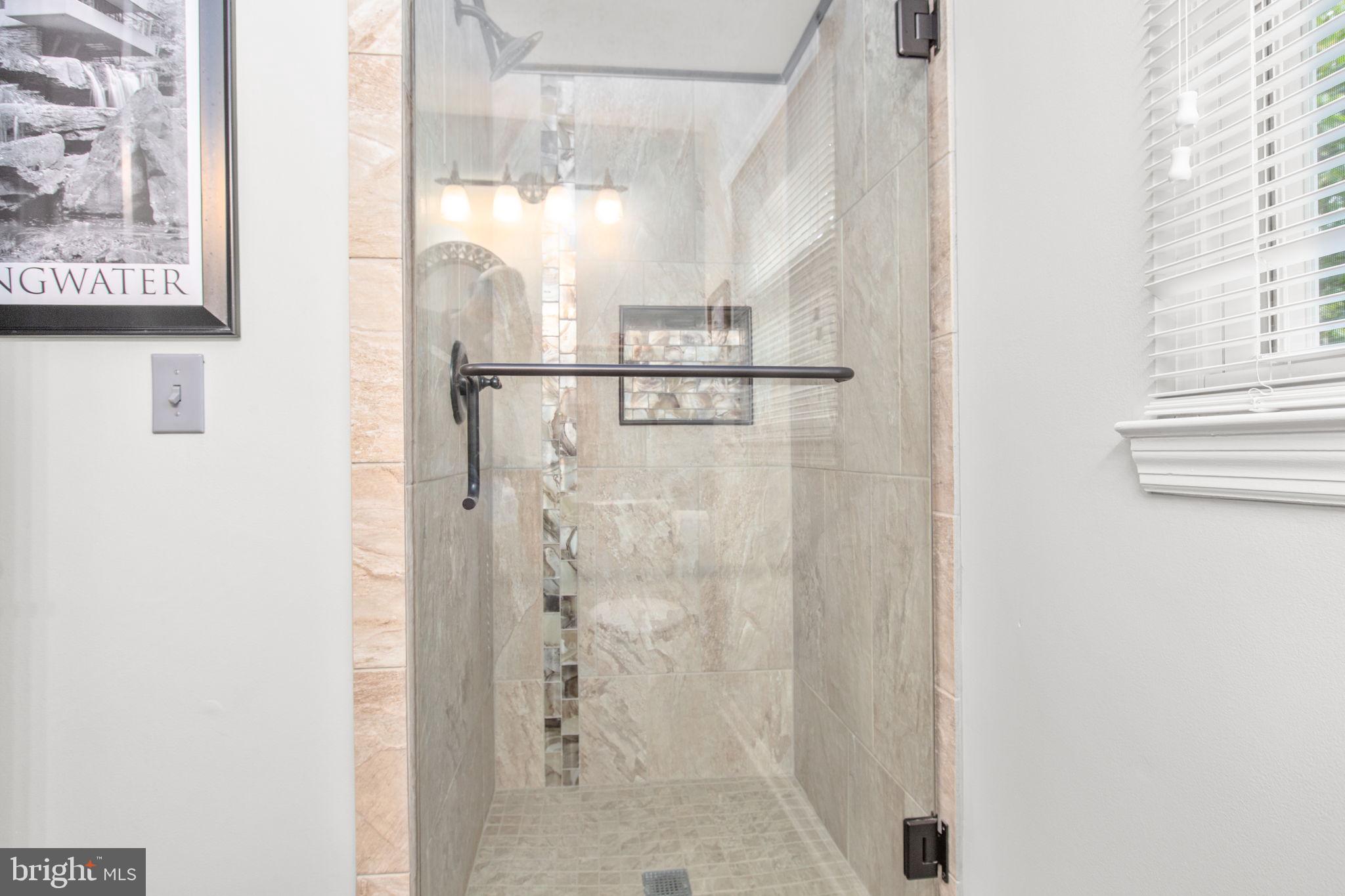 SETTLERS LANDING - Residential