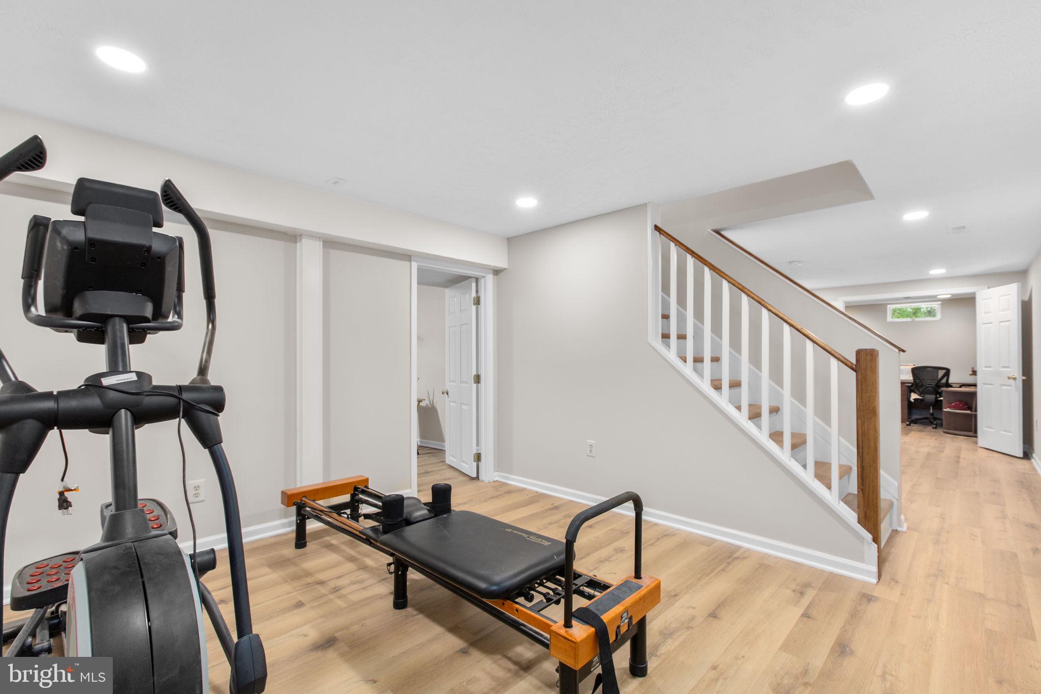 SETTLERS LANDING - Residential