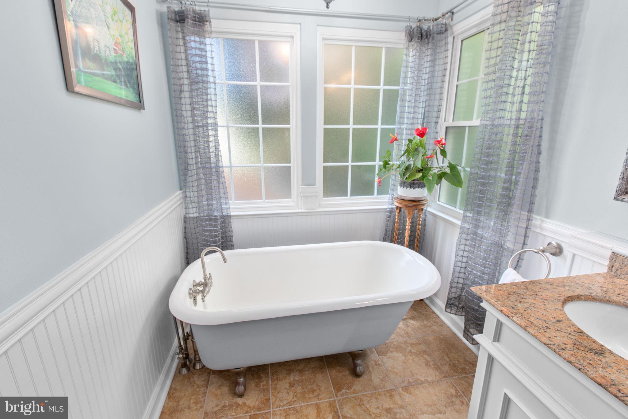 SETTLERS LANDING - Residential