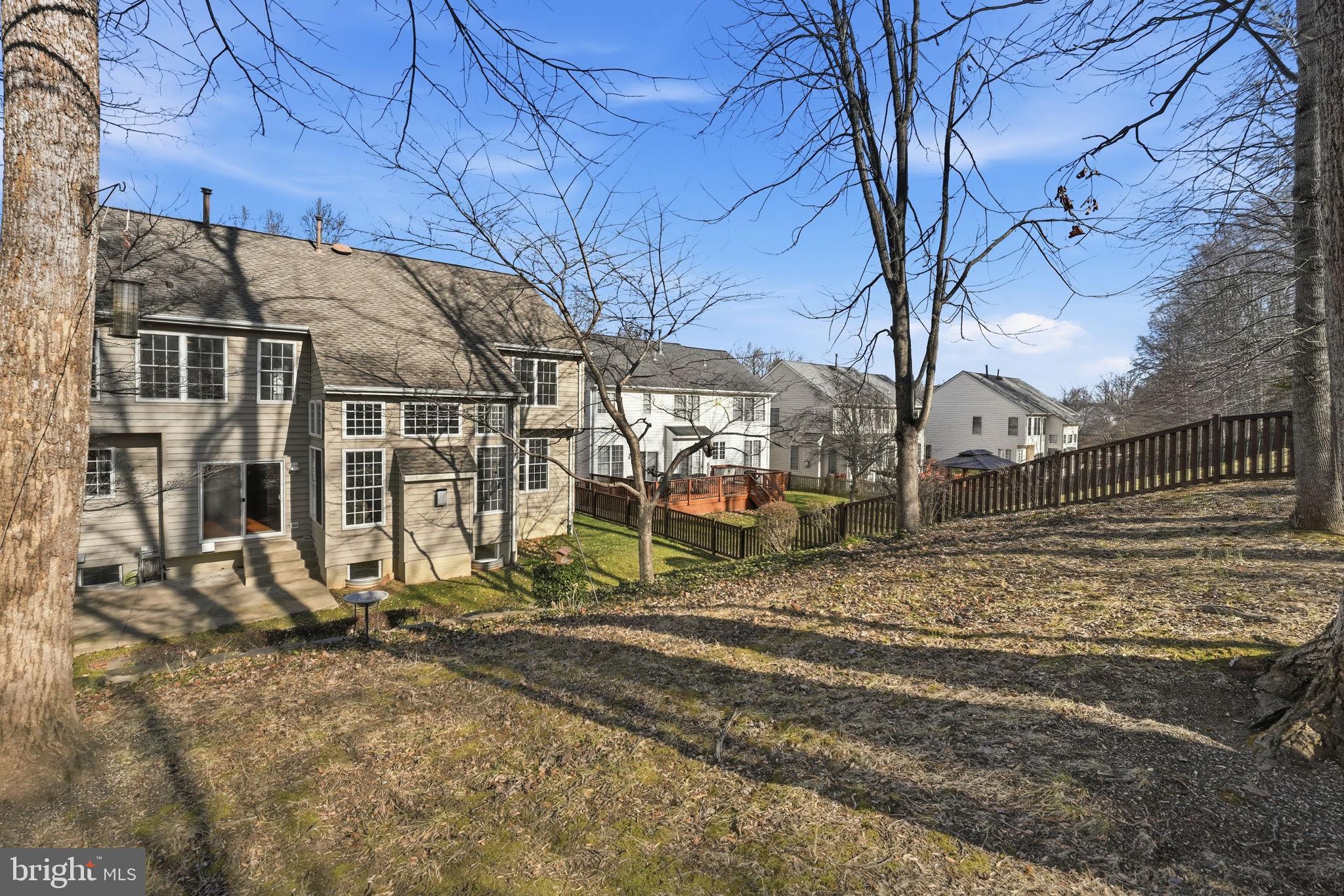 RIDGEFIELD VILLAGE - Residential