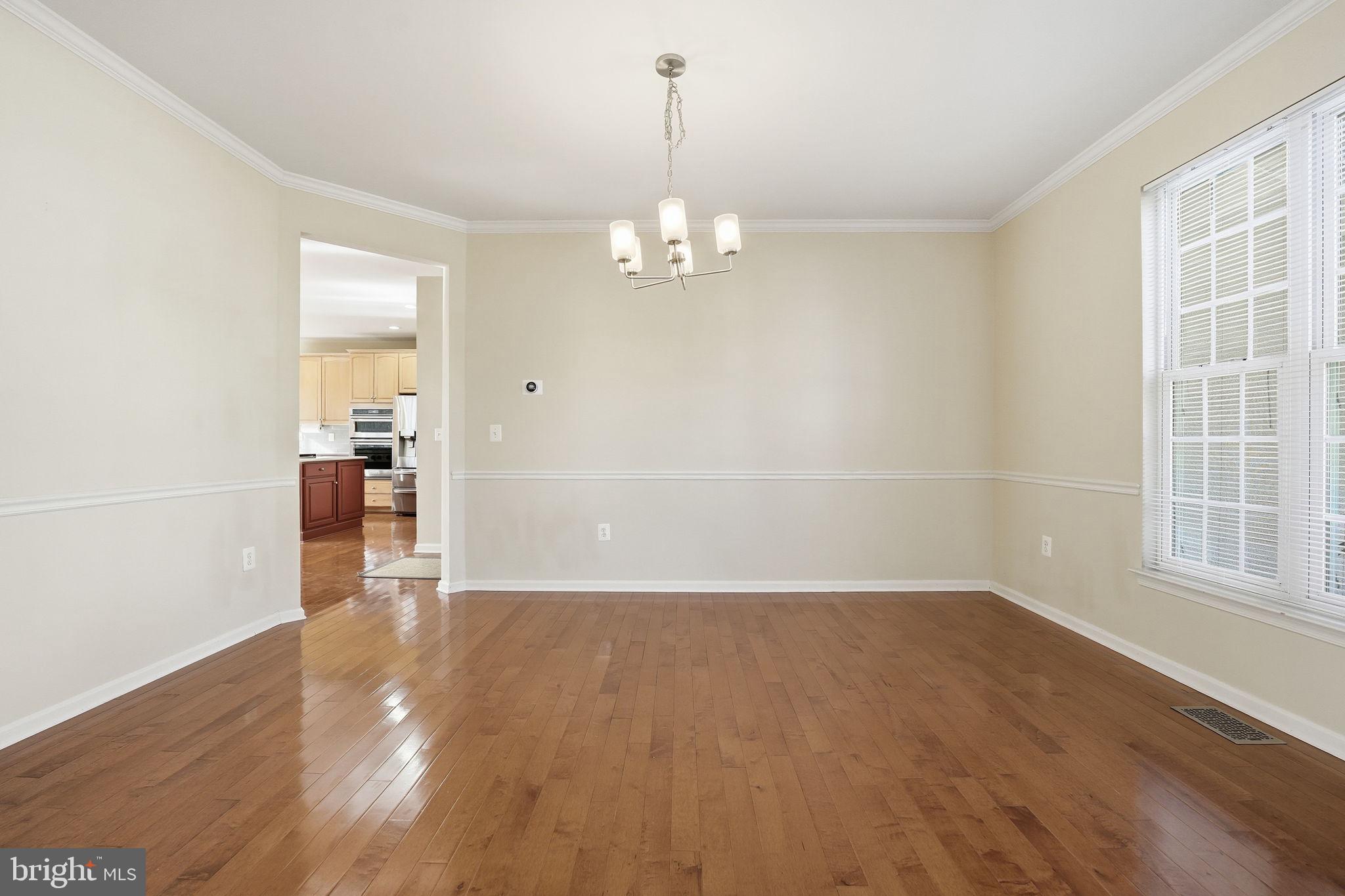 RIDGEFIELD VILLAGE - Residential