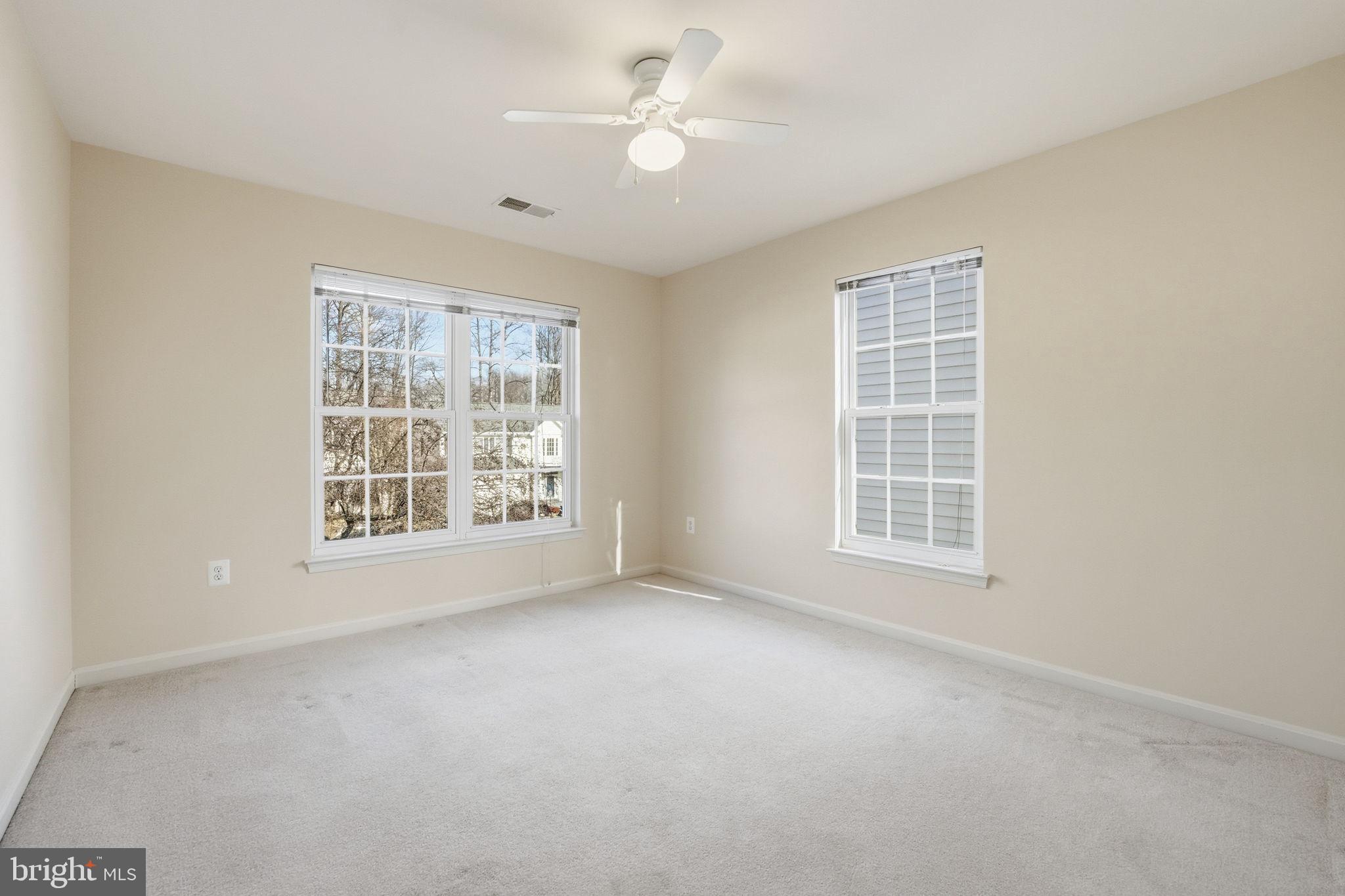 RIDGEFIELD VILLAGE - Residential