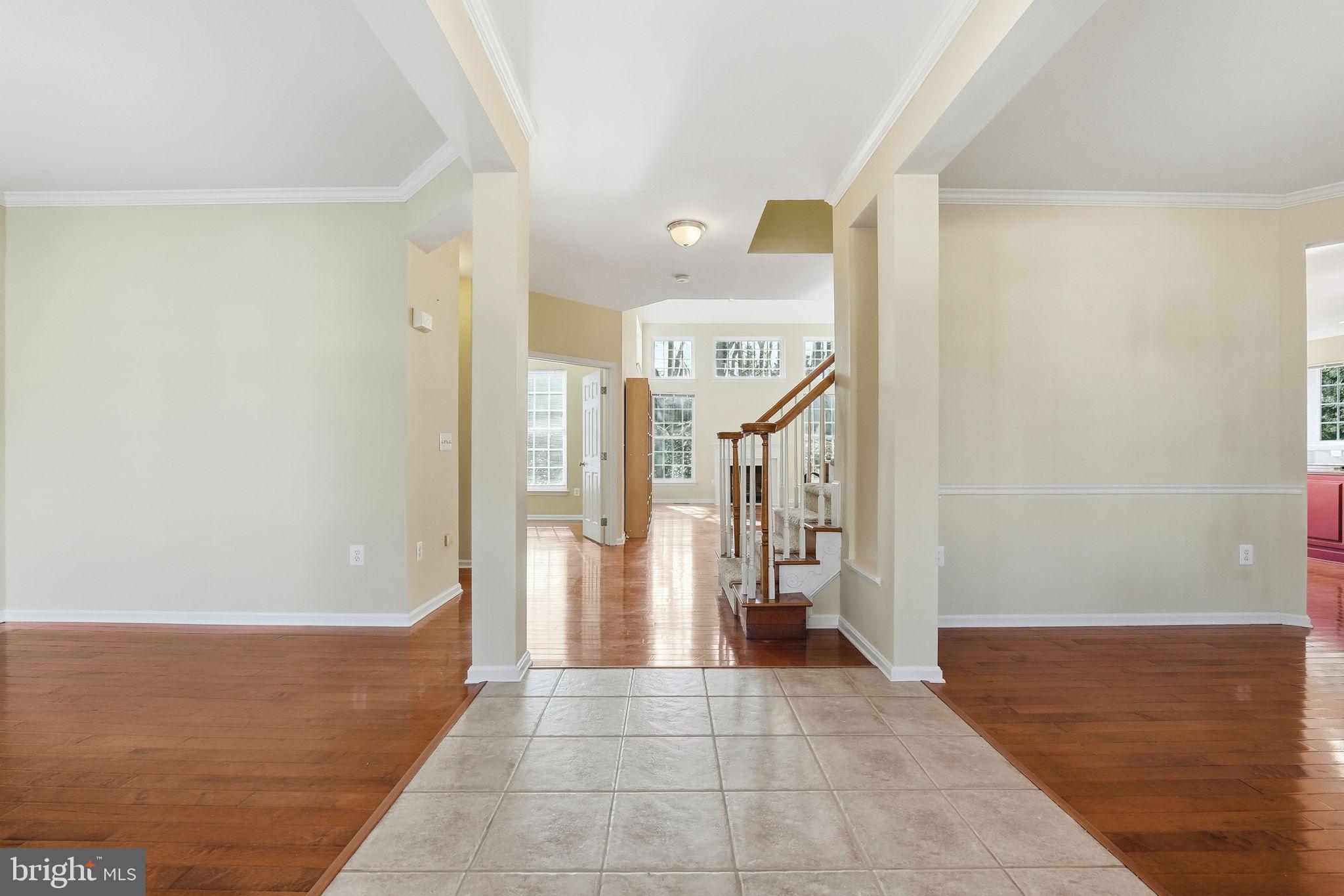 RIDGEFIELD VILLAGE - Residential