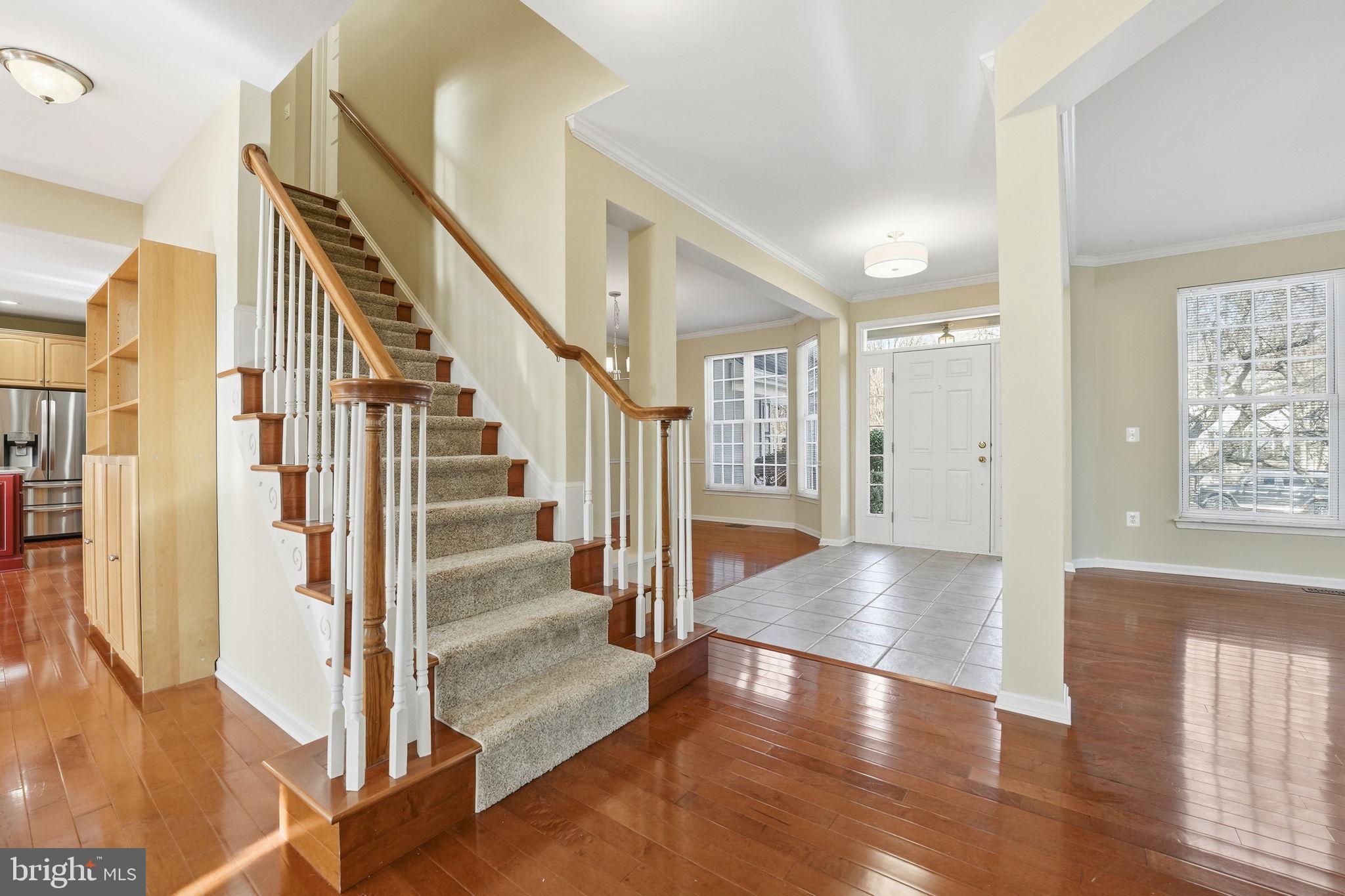 RIDGEFIELD VILLAGE - Residential