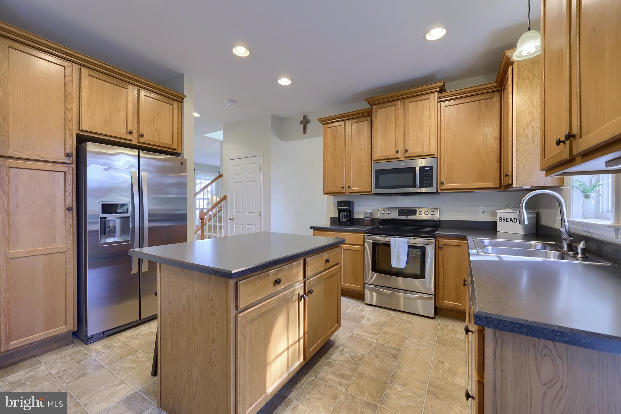 THE LAKES AT DONEGAL SPRINGS - Residential