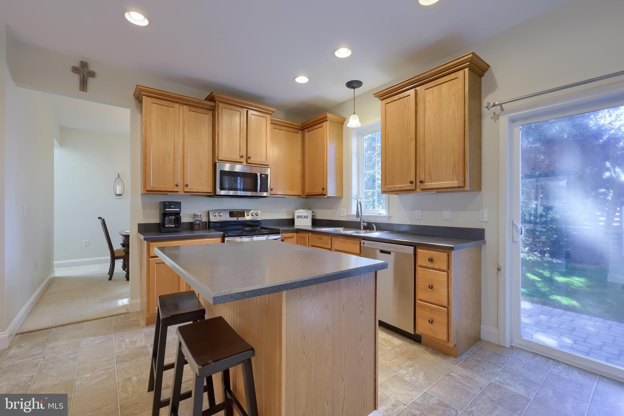 THE LAKES AT DONEGAL SPRINGS - Residential