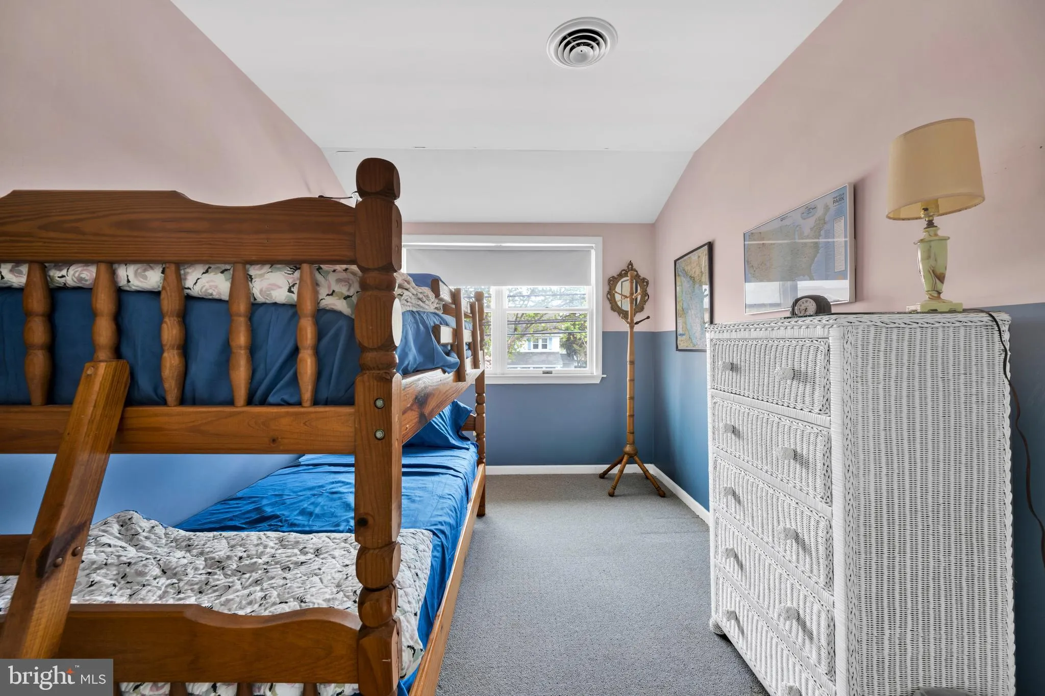 Rehoboth Beach, Delaware 19971, United States, 4 Bedrooms Bedrooms, ,3 BathroomsBathrooms,Residential,Pending,118205