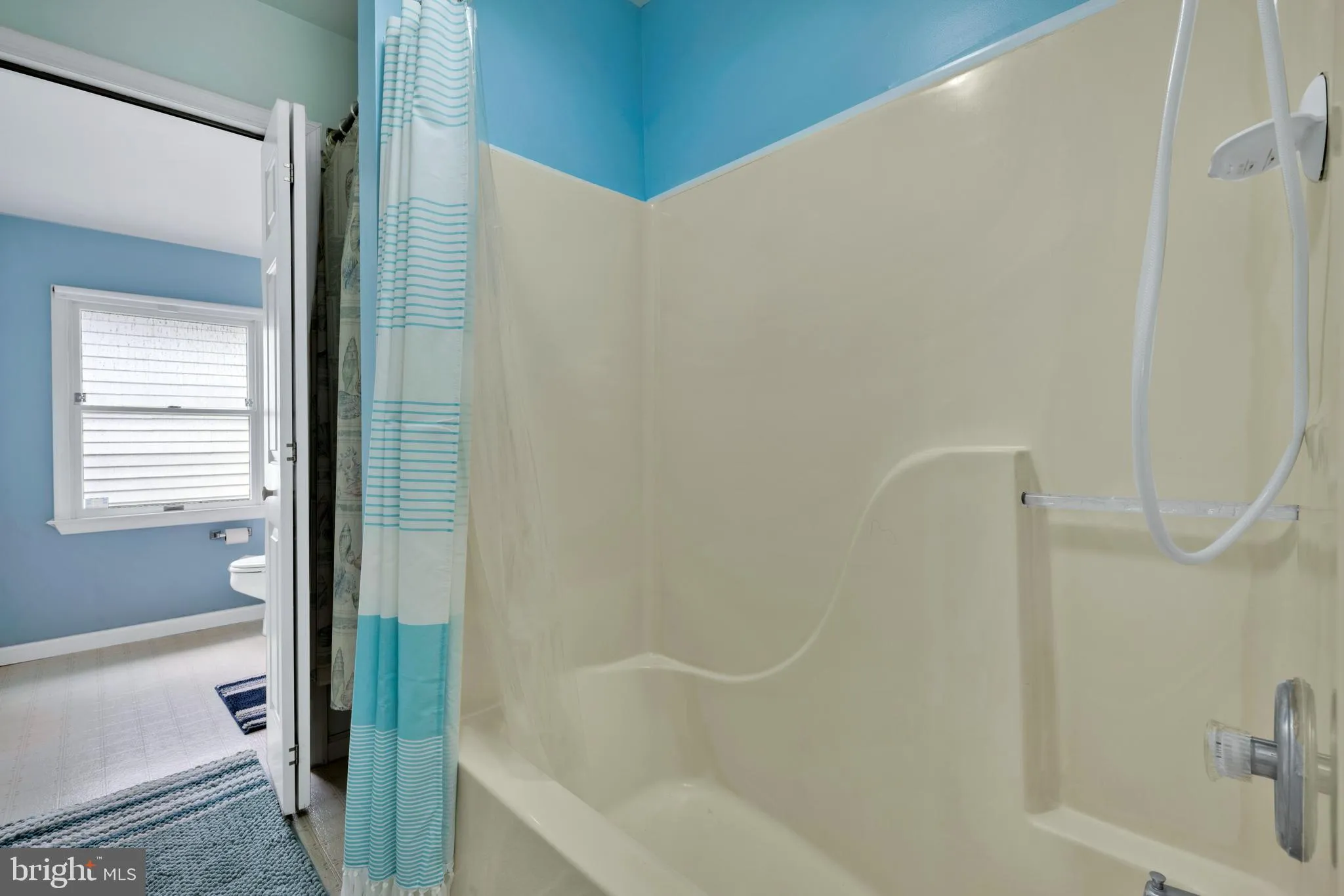 Rehoboth Beach, Delaware 19971, United States, 4 Bedrooms Bedrooms, ,3 BathroomsBathrooms,Residential,Pending,118205