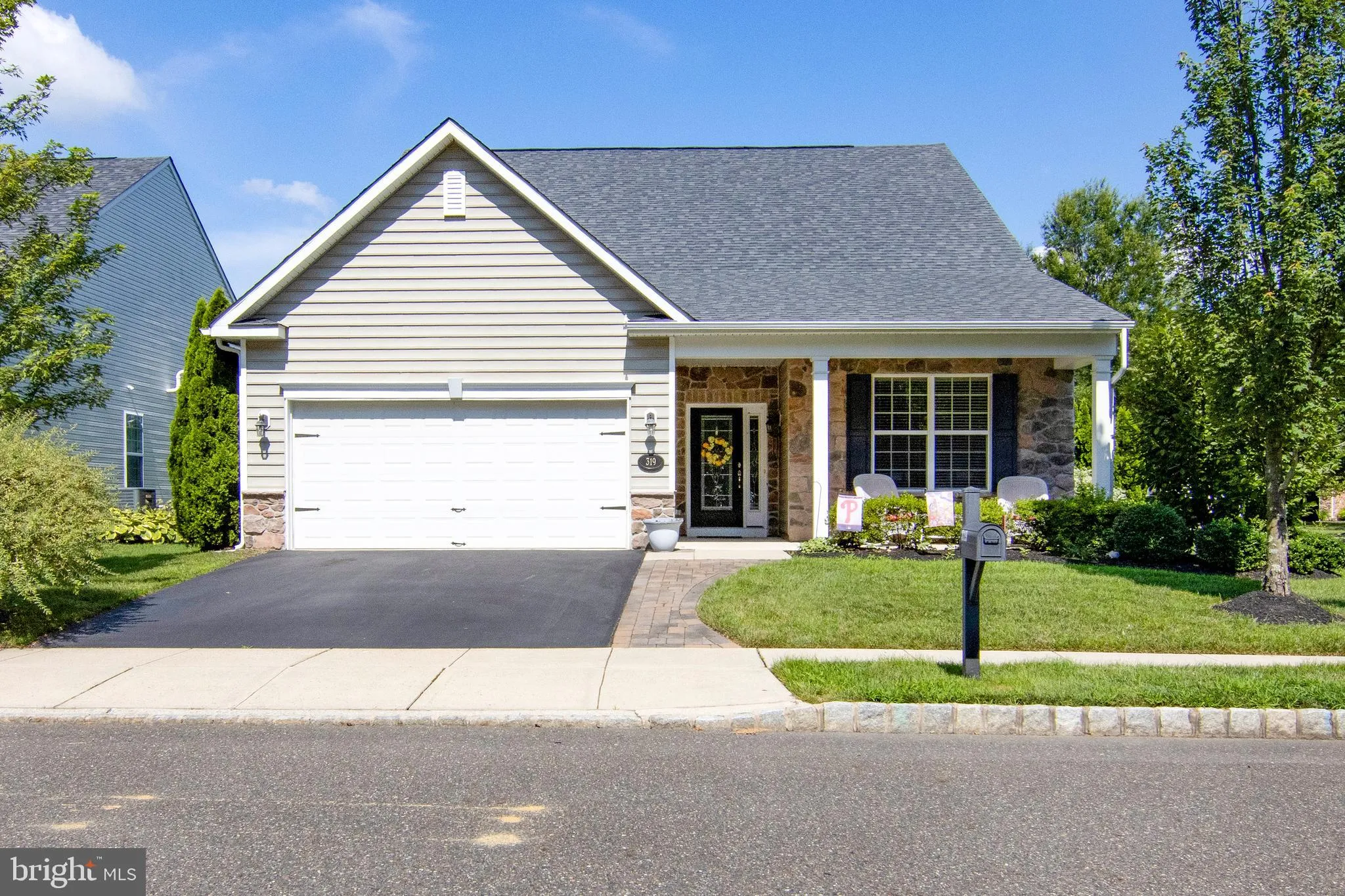 Berlin, New Jersey 08009, United States, 2 Bedrooms Bedrooms, ,2 BathroomsBathrooms,Residential,Coming Soon,173110