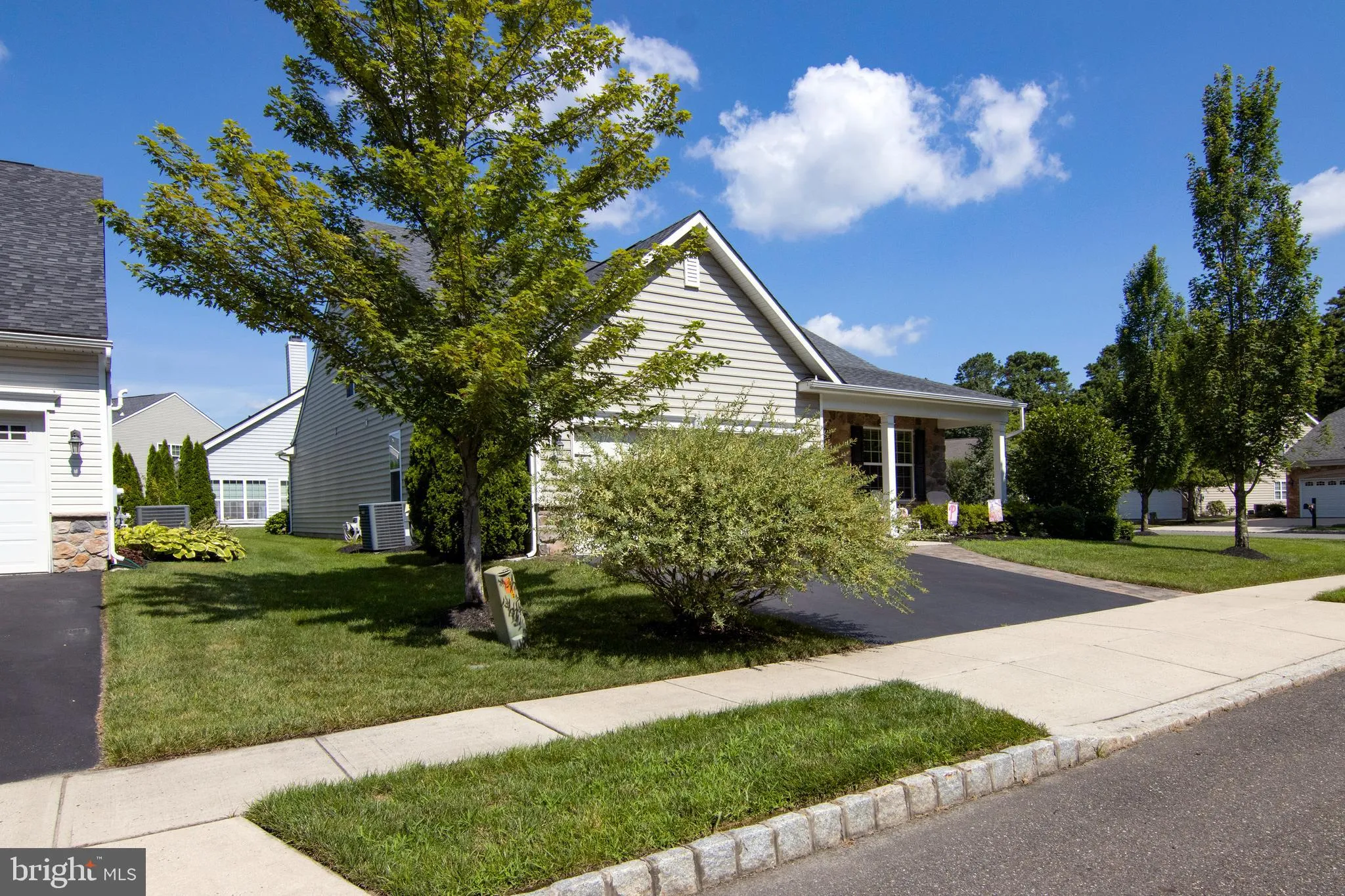 Berlin, New Jersey 08009, United States, 2 Bedrooms Bedrooms, ,2 BathroomsBathrooms,Residential,Coming Soon,173110