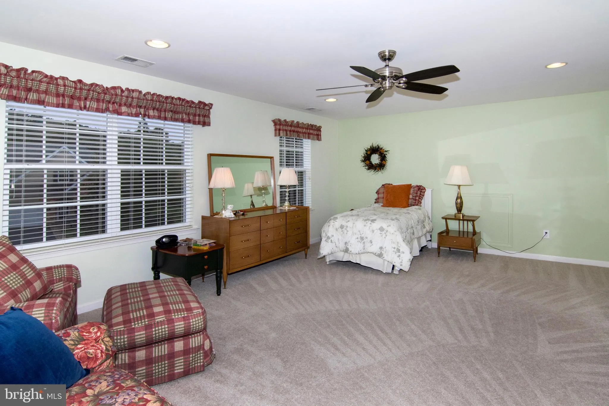 Berlin, New Jersey 08009, United States, 2 Bedrooms Bedrooms, ,2 BathroomsBathrooms,Residential,Coming Soon,173110