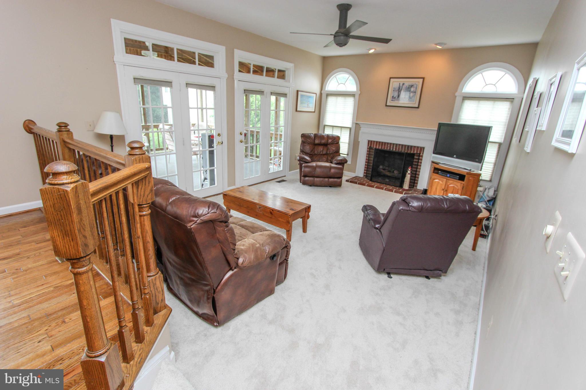 LIFESTYLE AT SULLY STATION - Residential